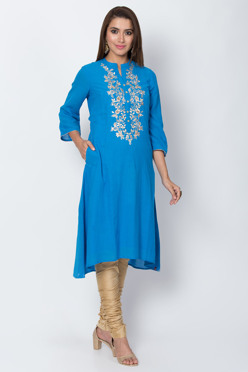 Blue Cotton And Viscose A-Line Solid Kurta image number 4