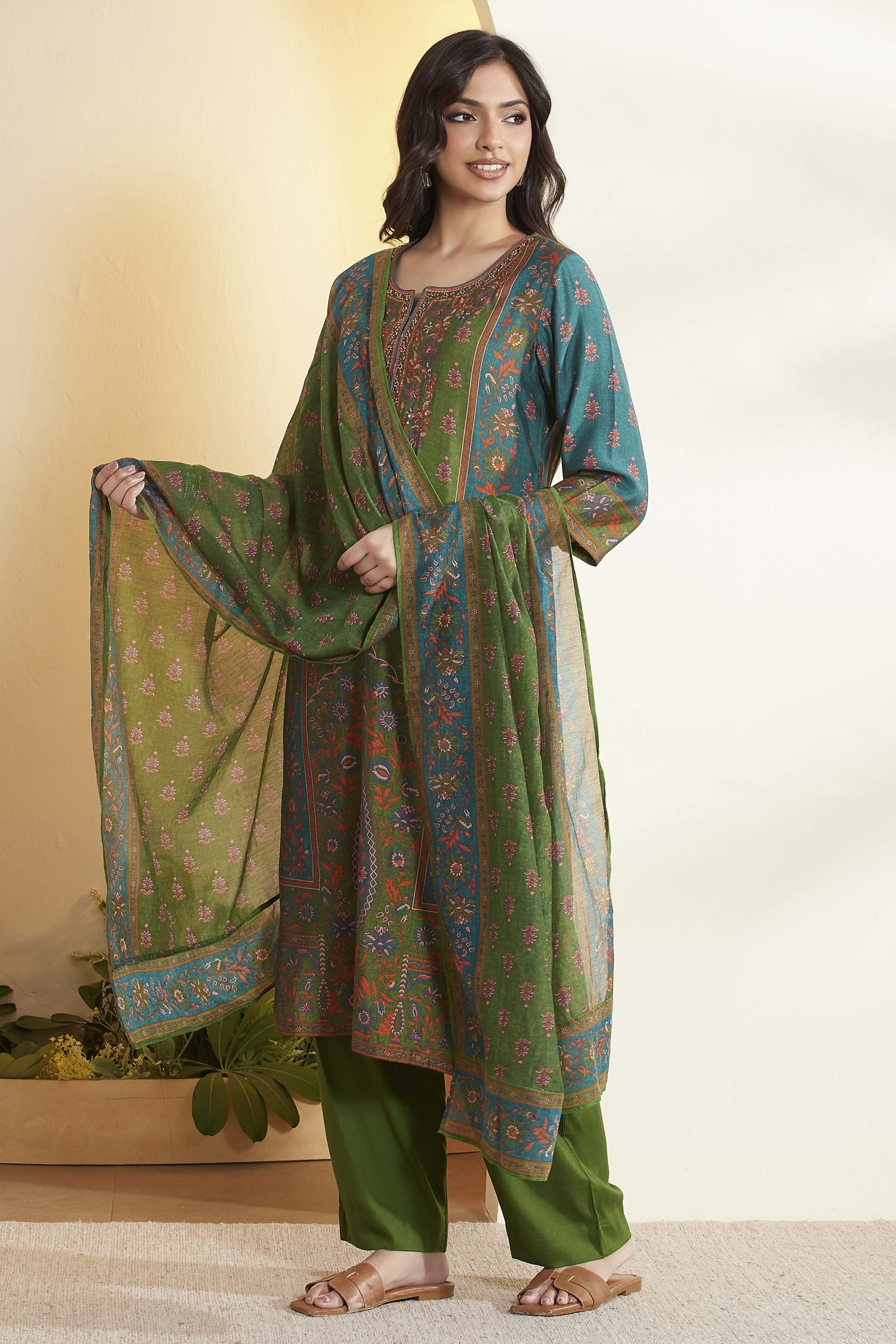 Teal & Red Printed Straight Cotton Silk Kurta Set image number 4