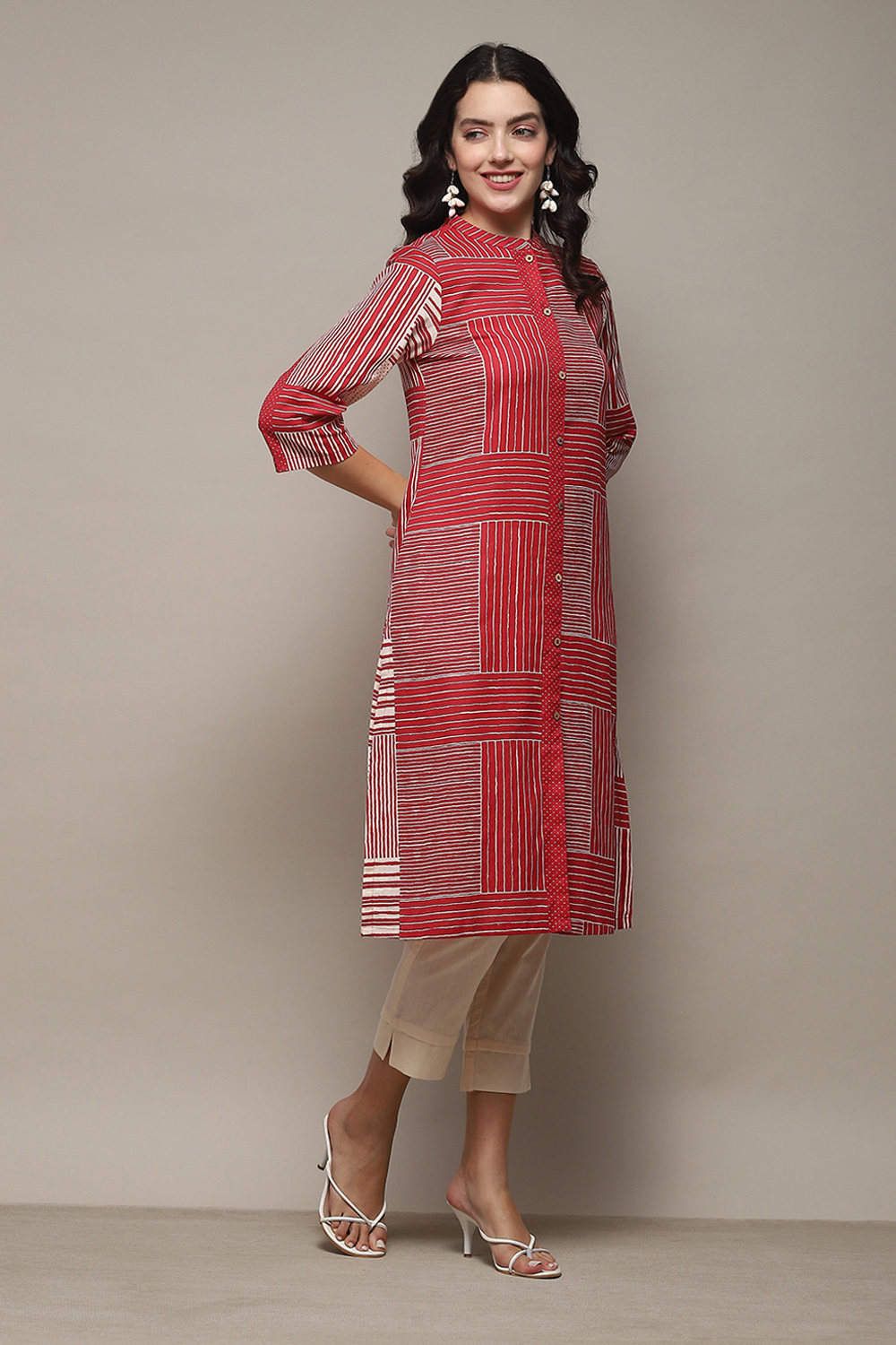 Blue Cotton Flax Narrow Kurta Pant Suit Set image number 5