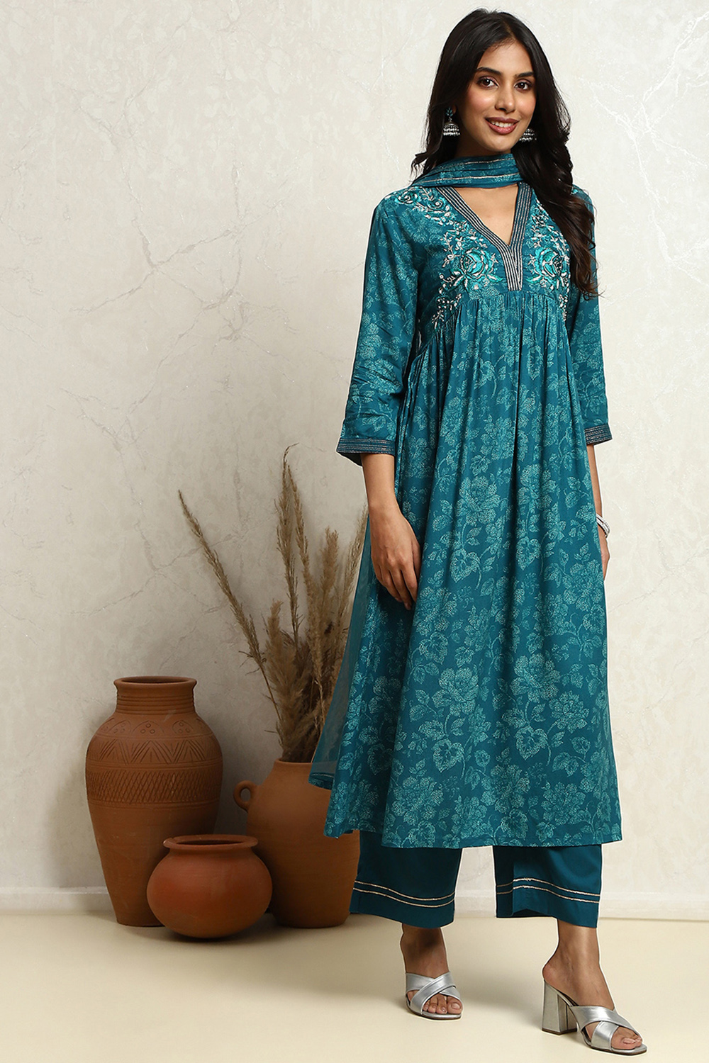 Fuchsia Floral Printed Flared Suit Set image number 0