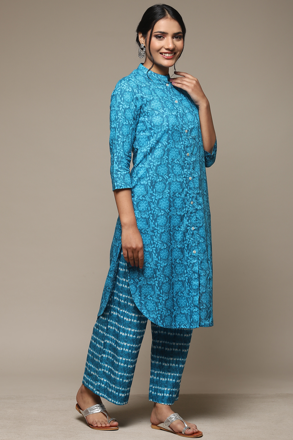 Teal Cotton Straight Kurta Palazzo Suit Set image number 5