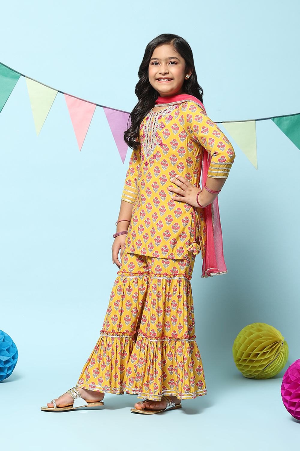 Yellow Poly Viscose Straight Printed Suit Set image number 5