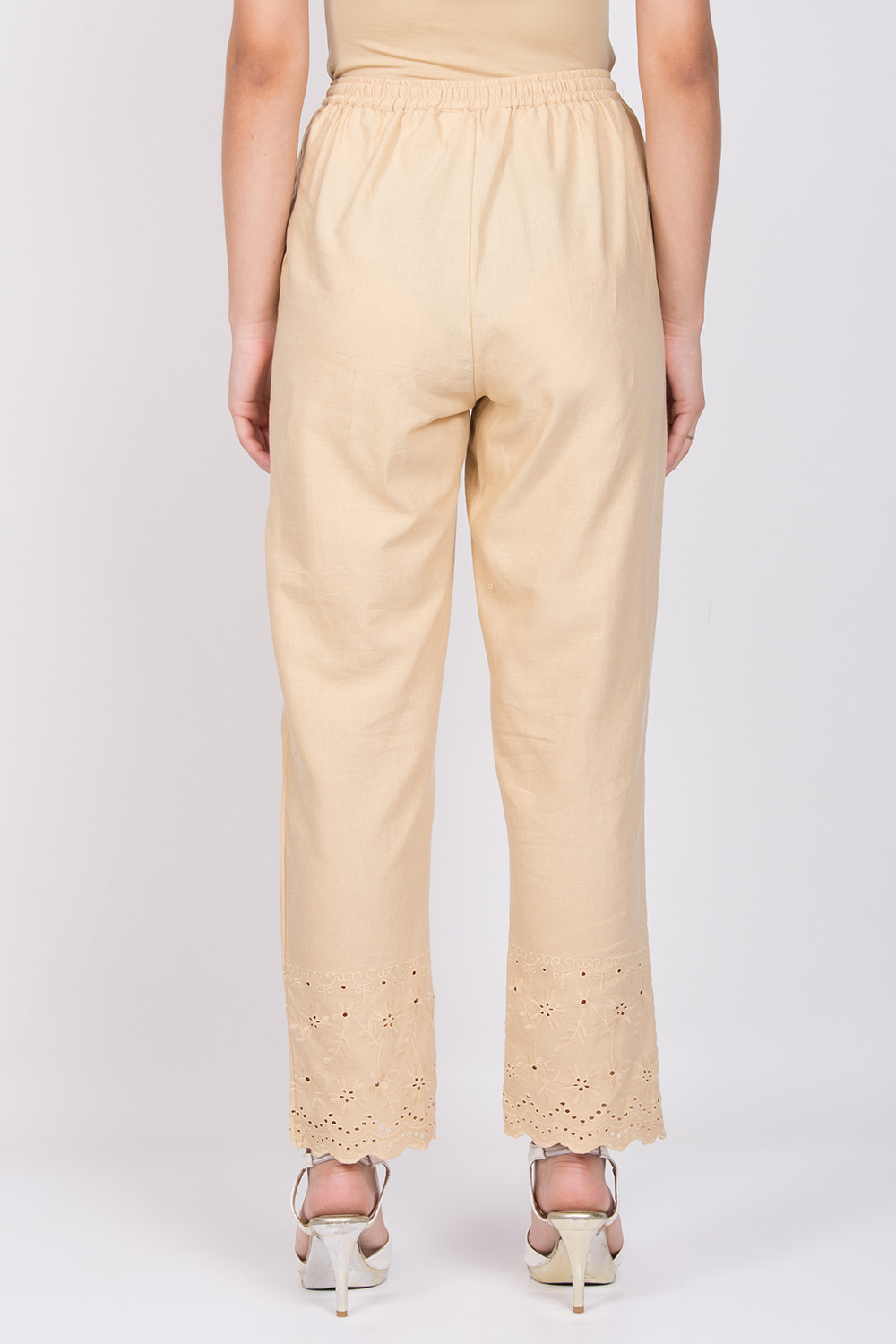 Off White Cotton Flax Pants image number 4