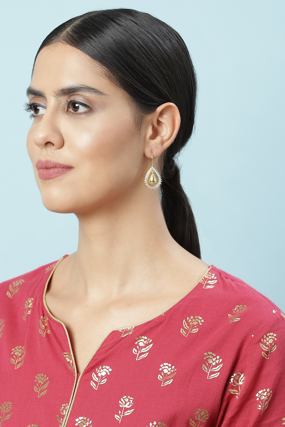 Gold Brass Earrings image number 3