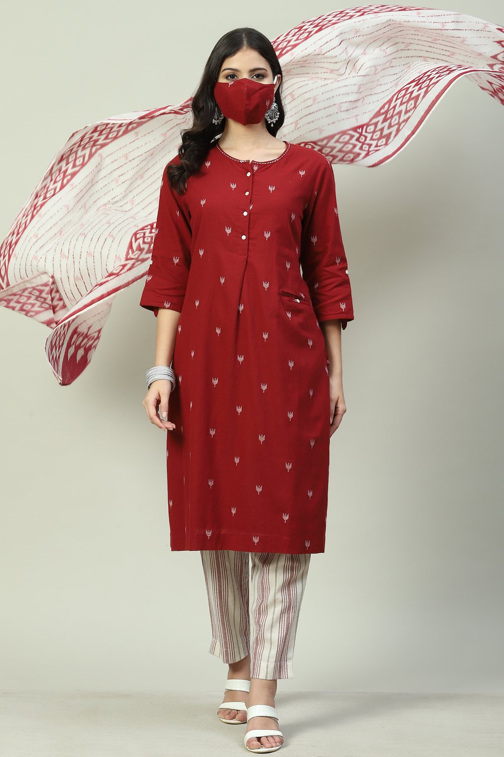 Rust Cotton Straight Kurta Slim Pants Suit Set image number 6