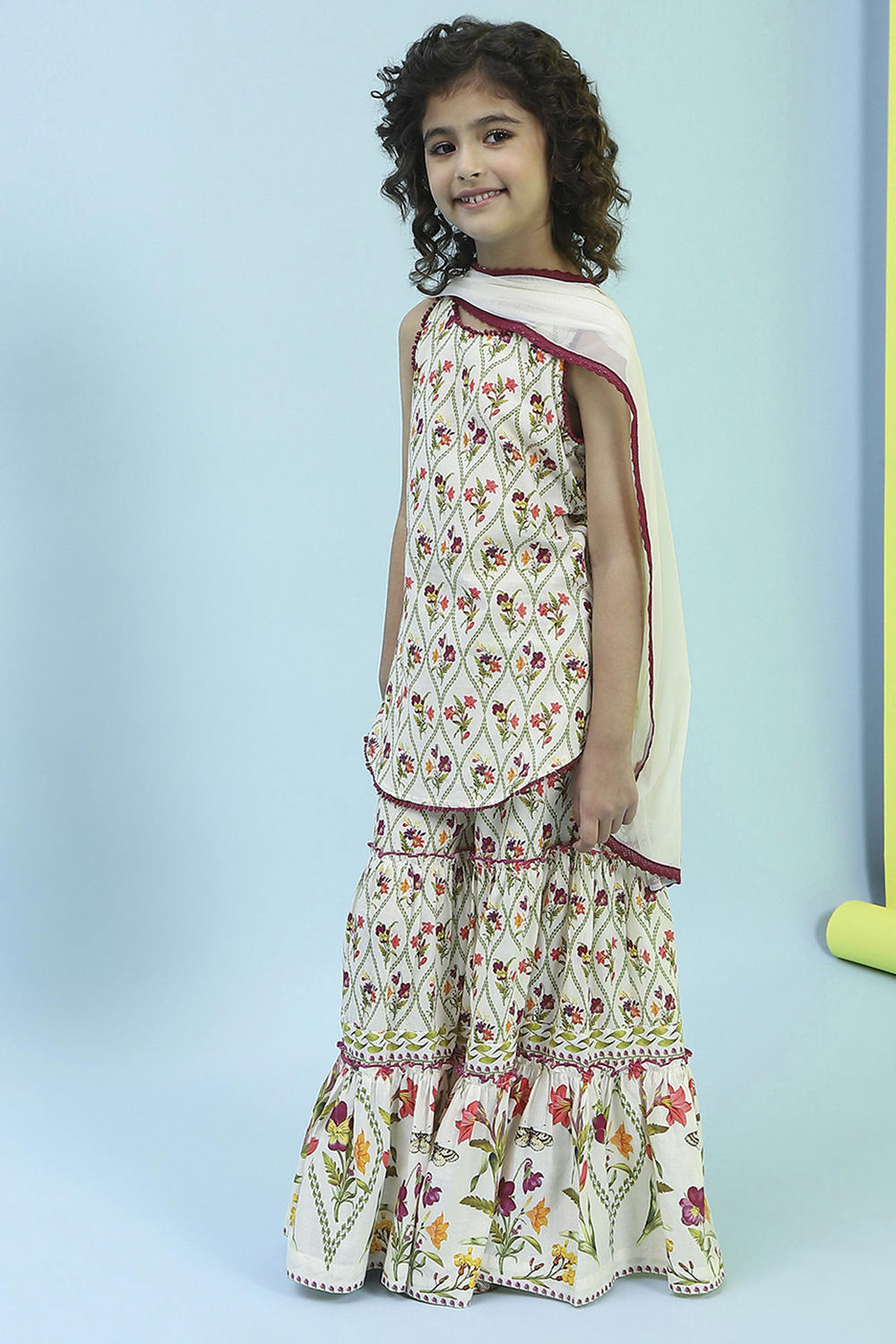 Off White Cotton Sharara Suit Set image number 3