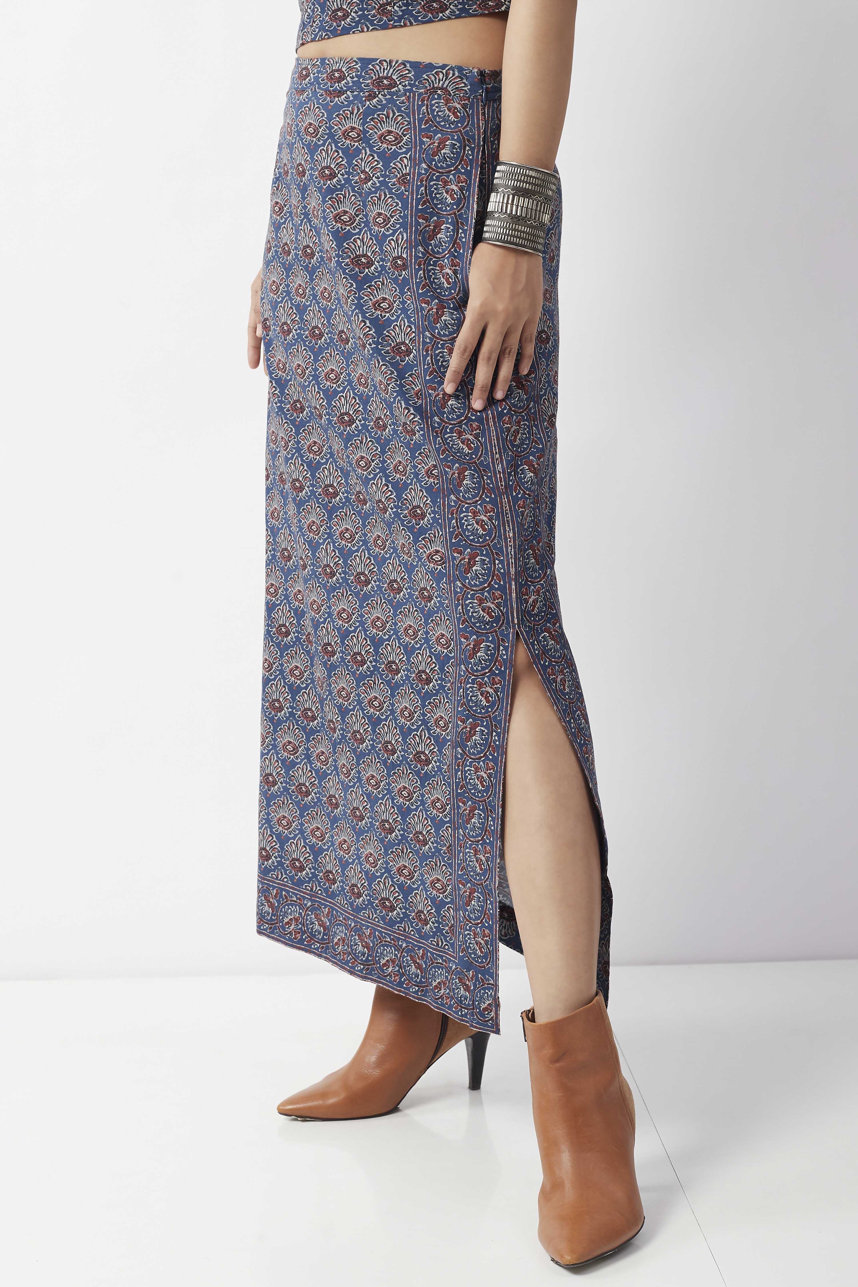 Navy Blue Cotton Printed Skirt image number 3