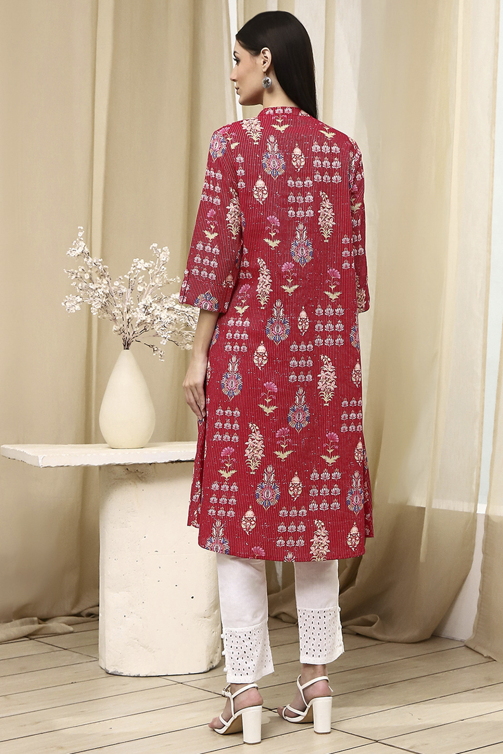 Pink Cotton Printed Straight Kurta image number 3