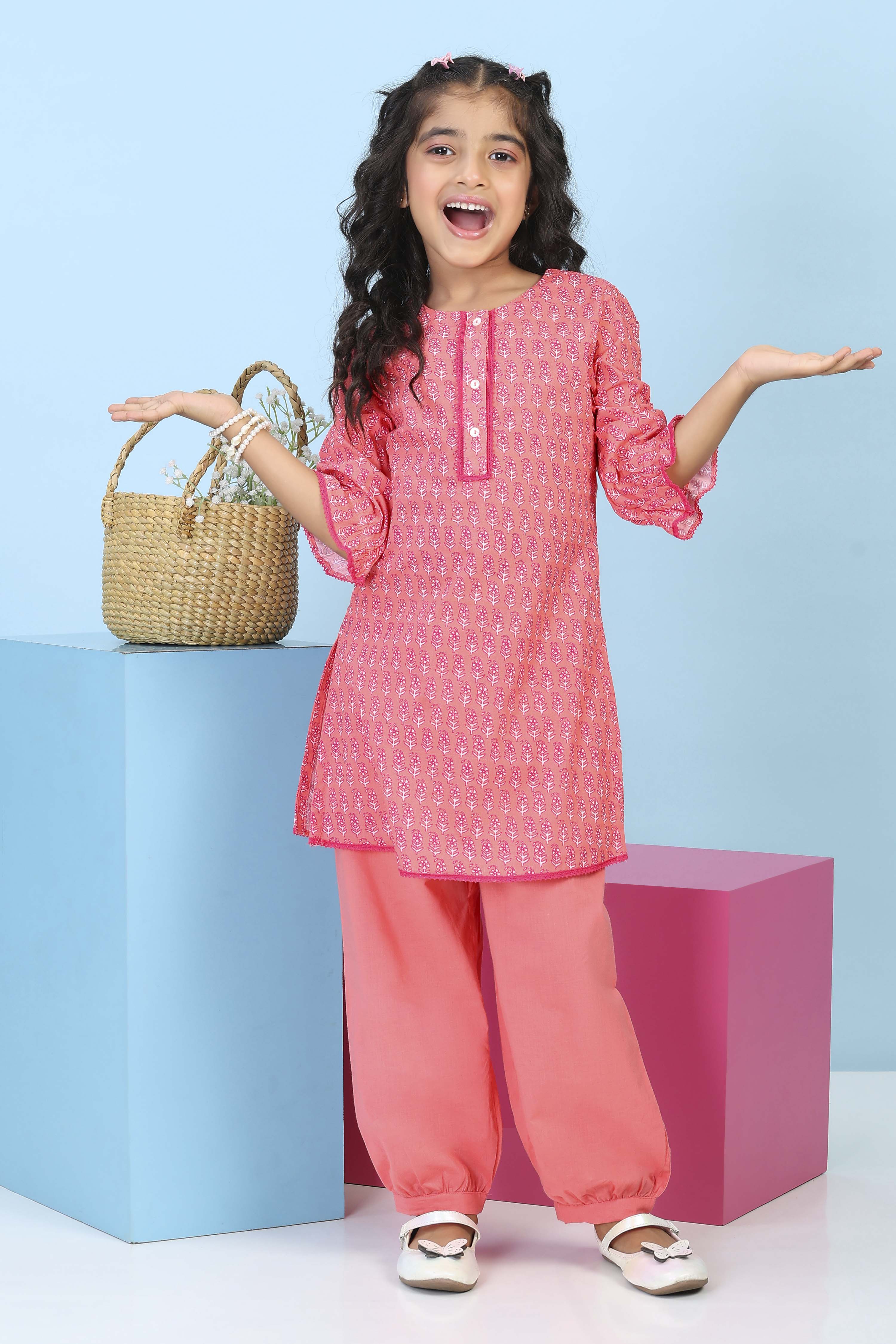 Peach Cotton Printed Straight Suit Set image number 0