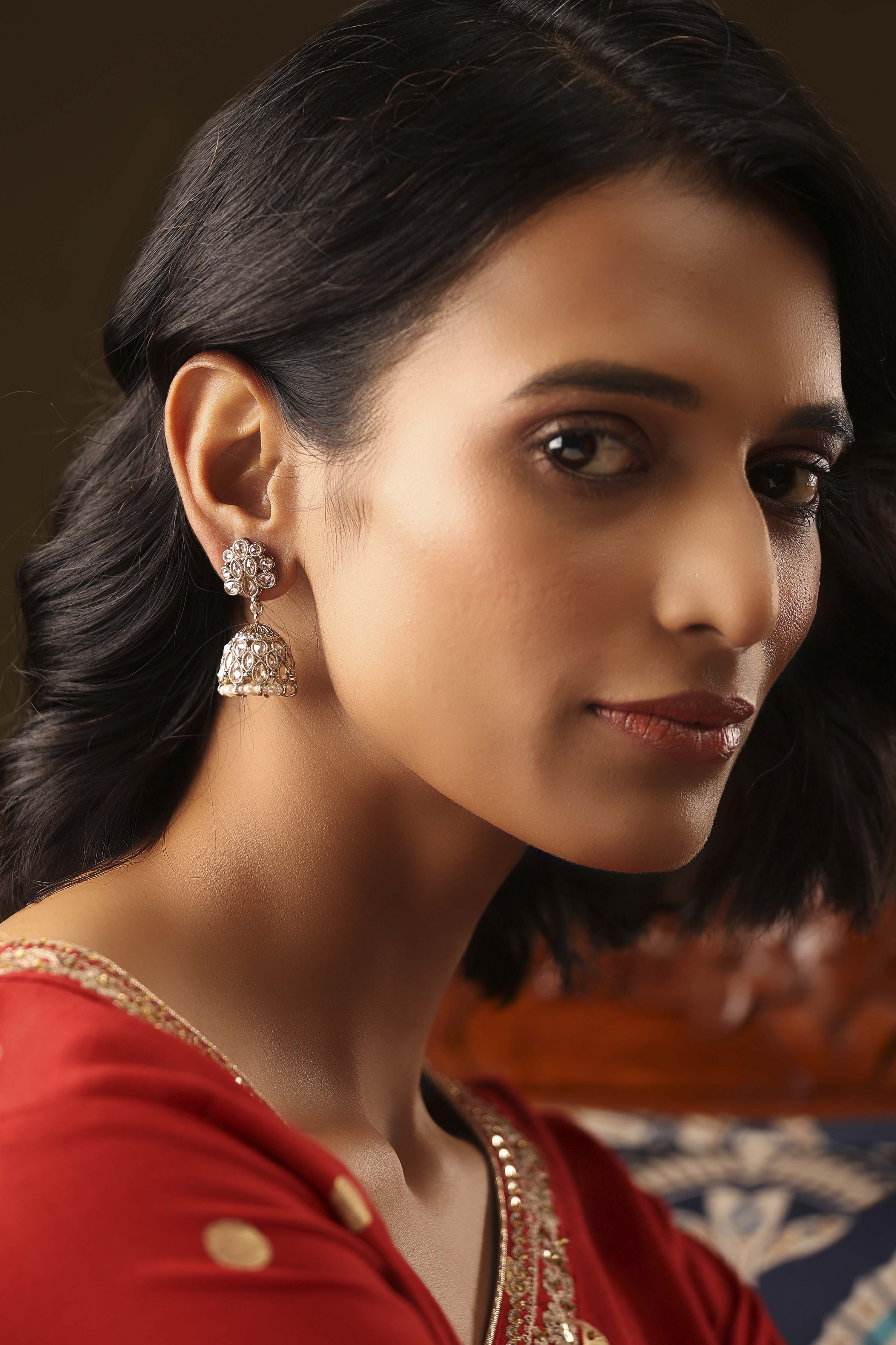 White Pearl Embellished Earrings image number 3