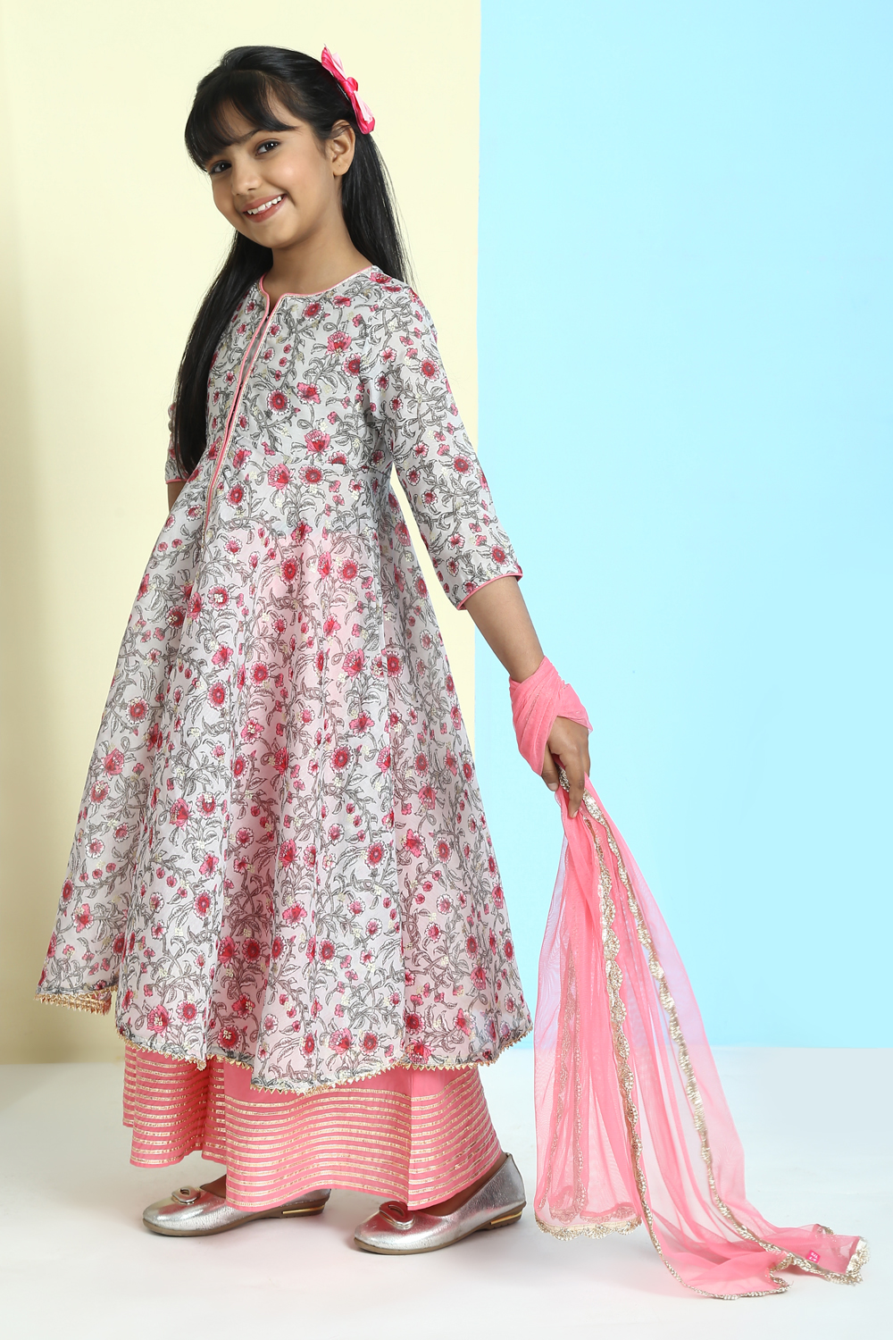 Green Poly Cotton Sharara Kurta Sharara Suit Set image number 3