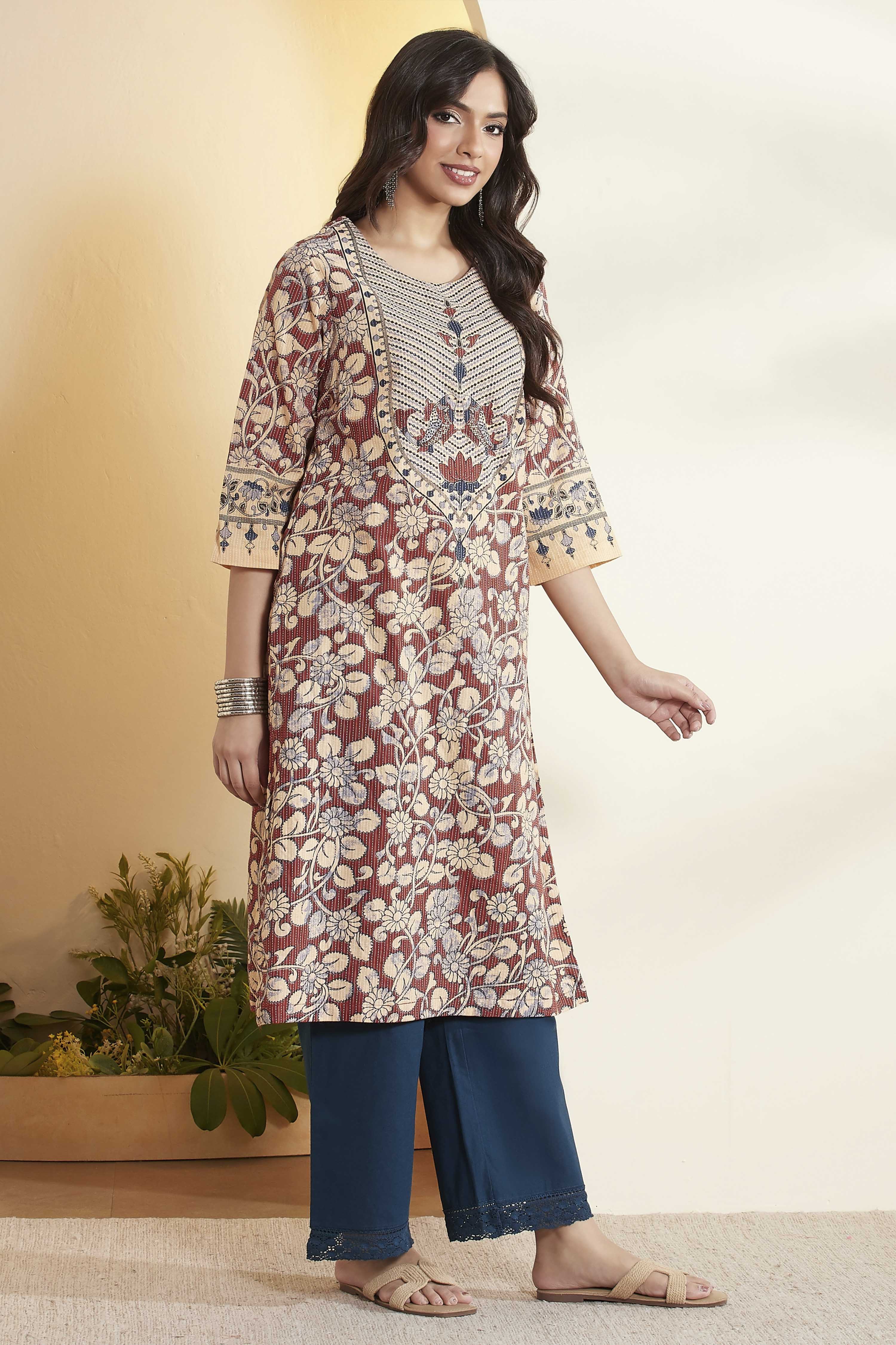 Rust Cotton Floral Printed Straight Kurta image number 4