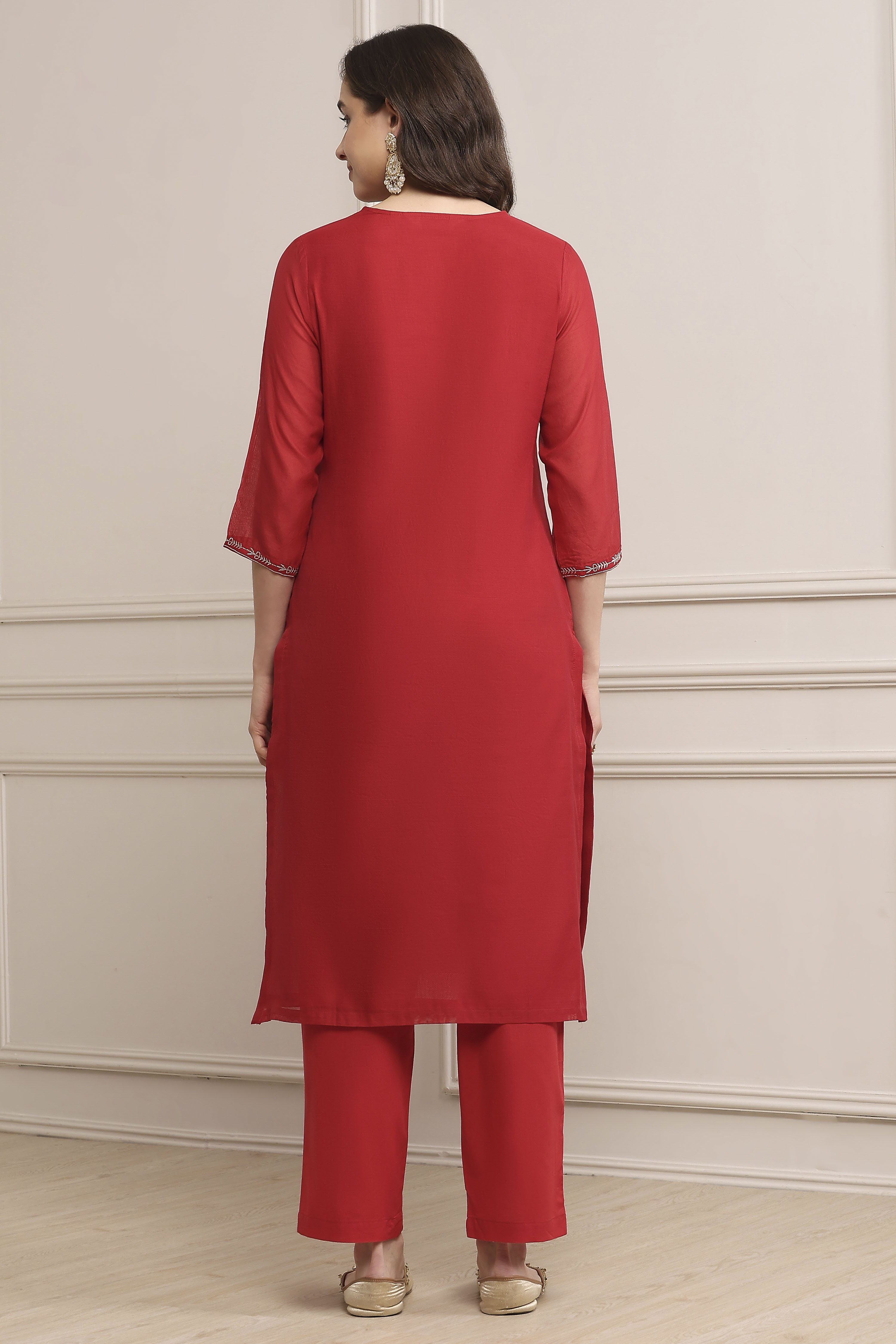 Red Art Silk Straight Kurta Slim Pant Suit Set image number 4