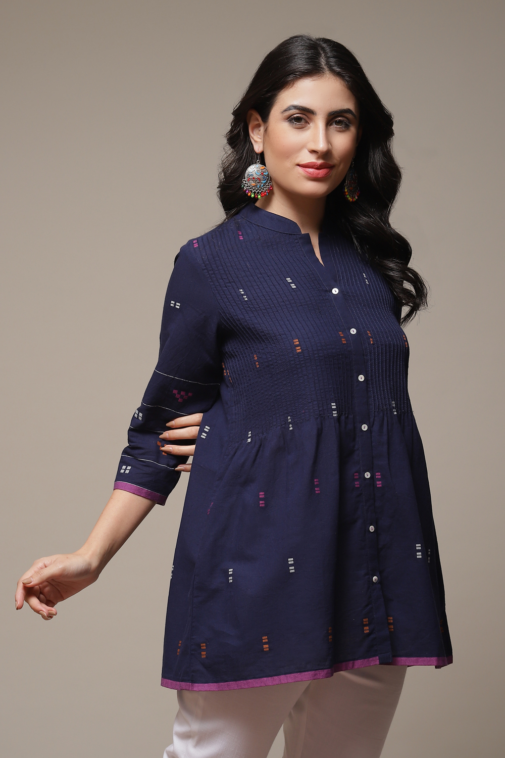 Navy Cotton Yarndyed Kurti image number 4