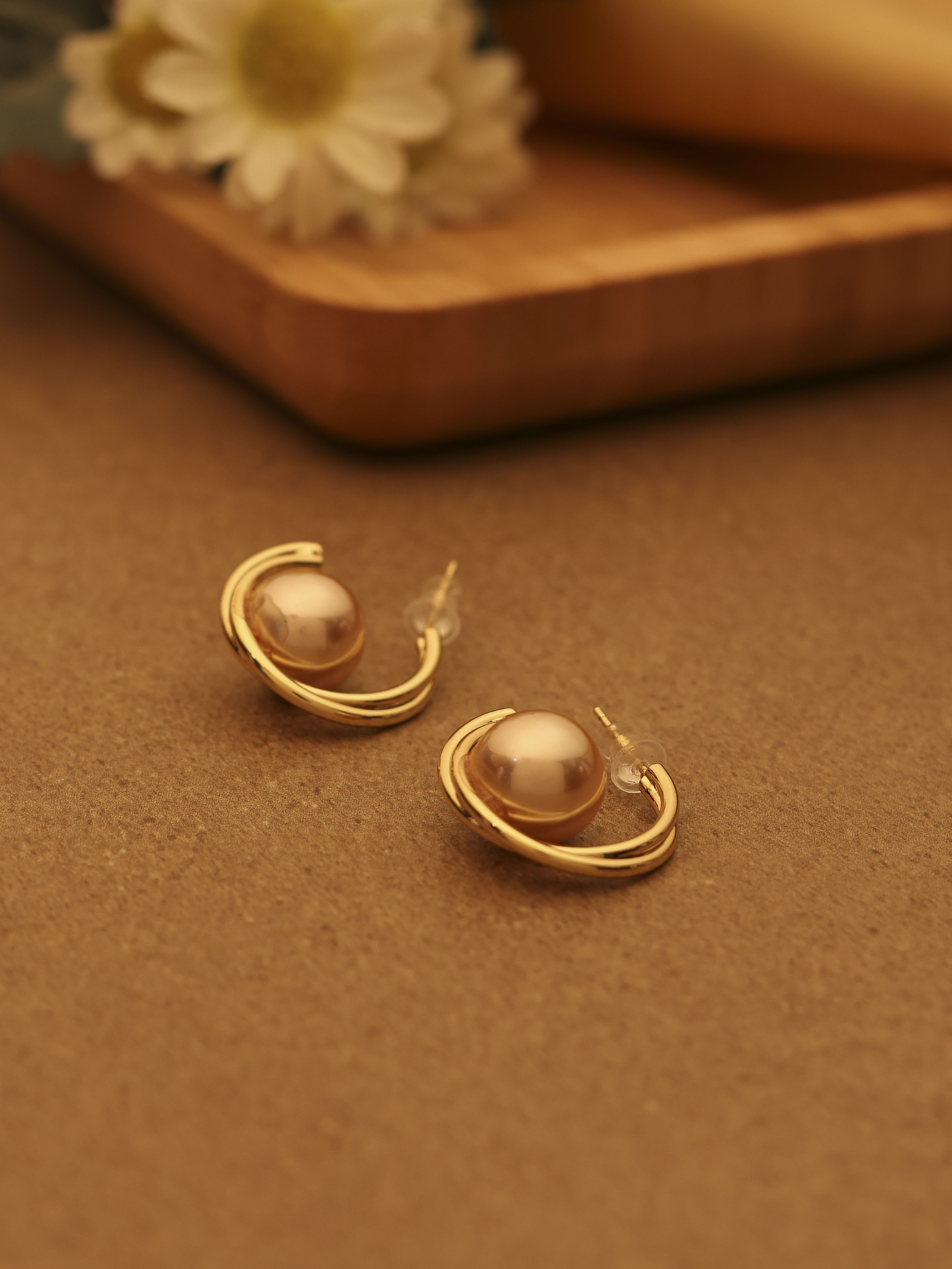 Gold Plated Alloy Hoop Earrings image number 0
