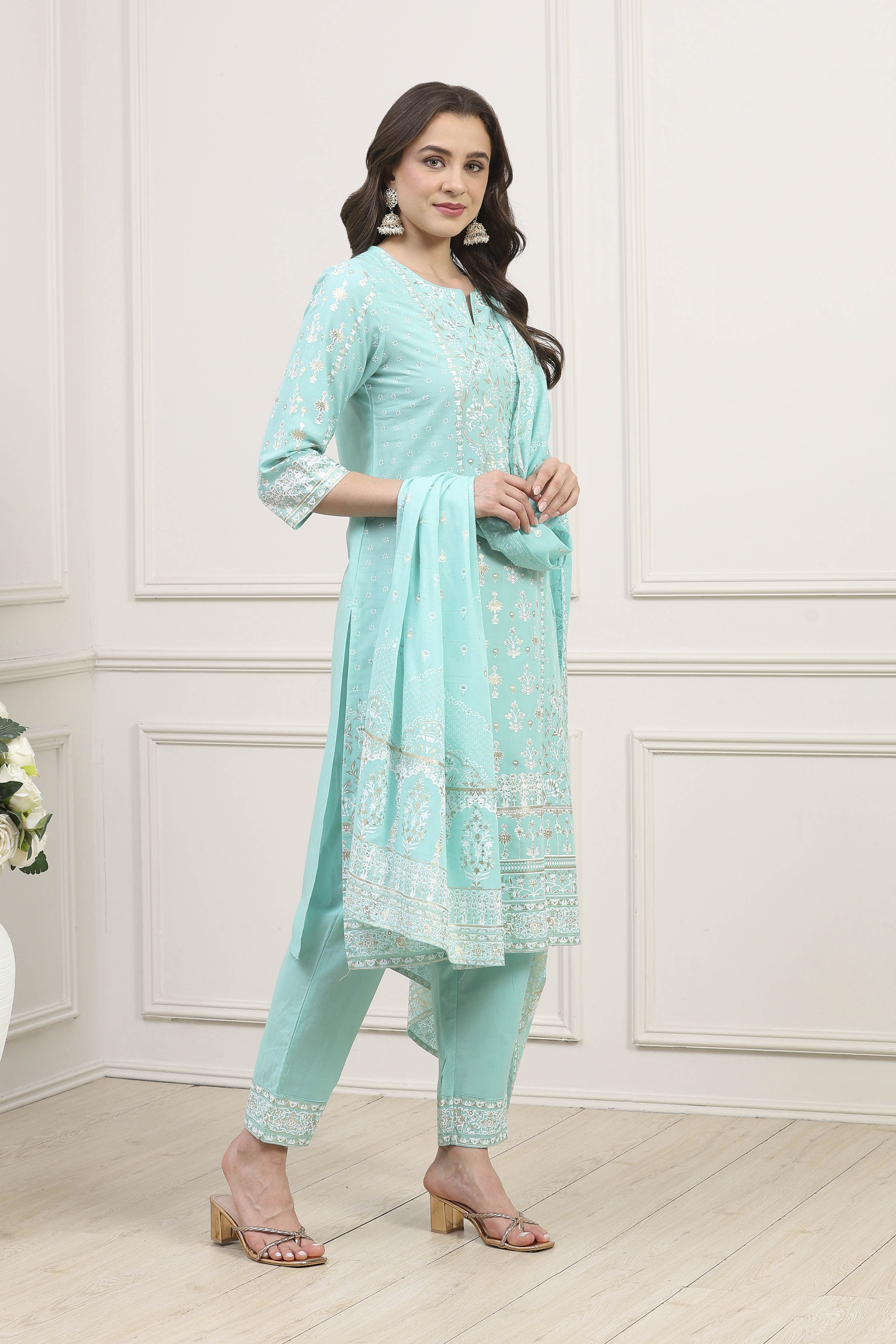 Sea Green Cotton Straight Kurta Pants Suit Set image number 5