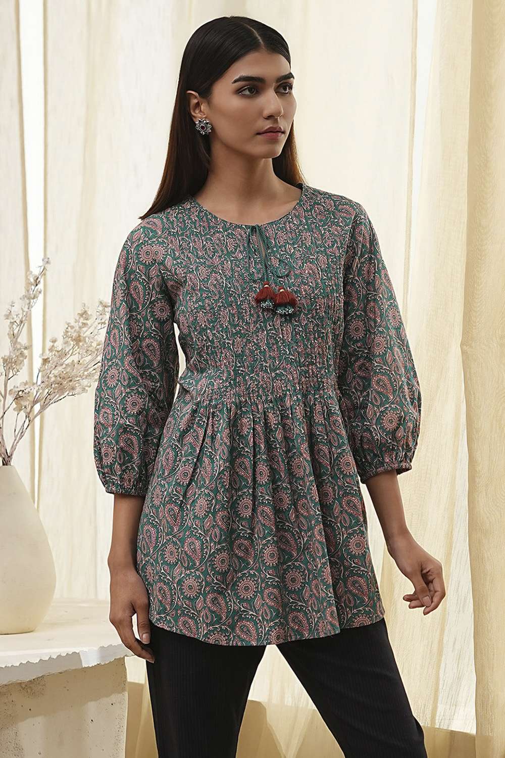 Teal Green Cotton Pleated A-Line Short Kurta image number 4