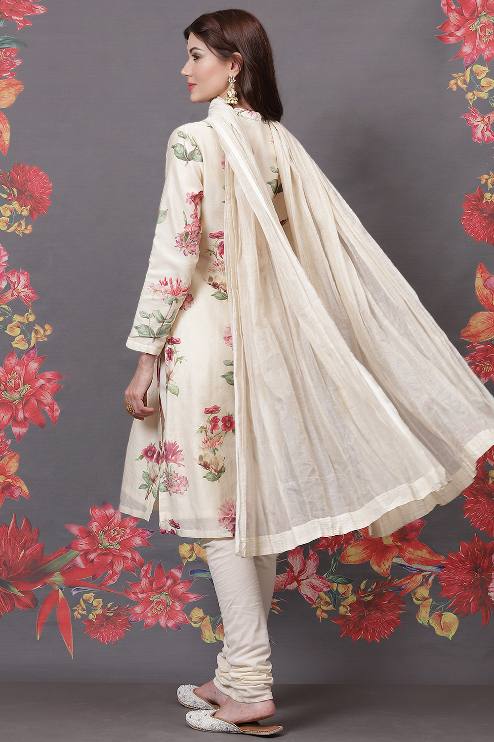 Rohit Bal Off White Cotton Silk Straight Printed Suit Set image number 4