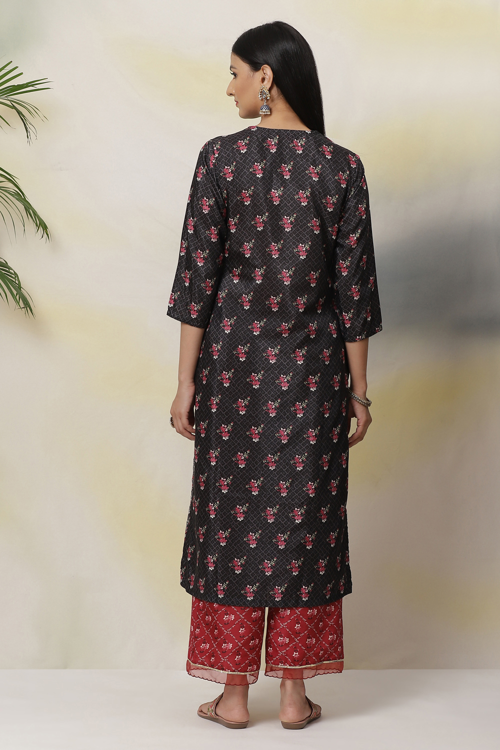 Black Straight Art Silk Kurta image number 4