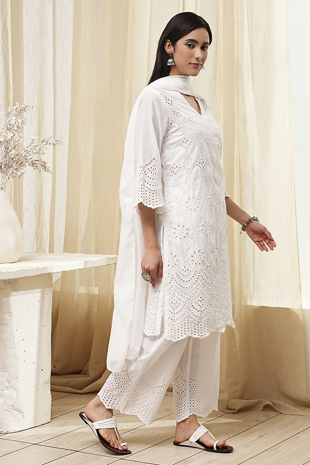 Pink Cotton Schiffli Straight Suit Set image number 5