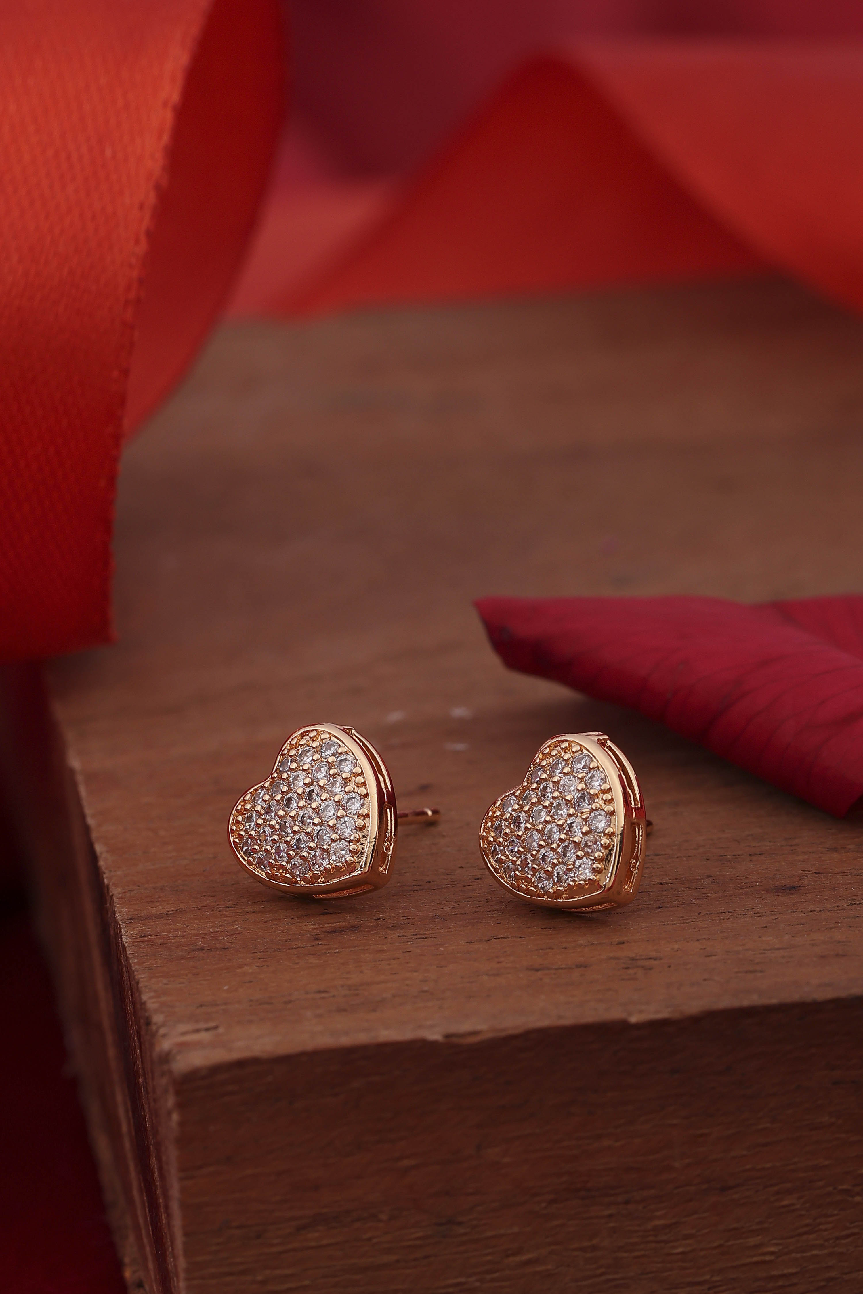 Gold Plated Brass Heart-Shaped Stud Earrings image number 0