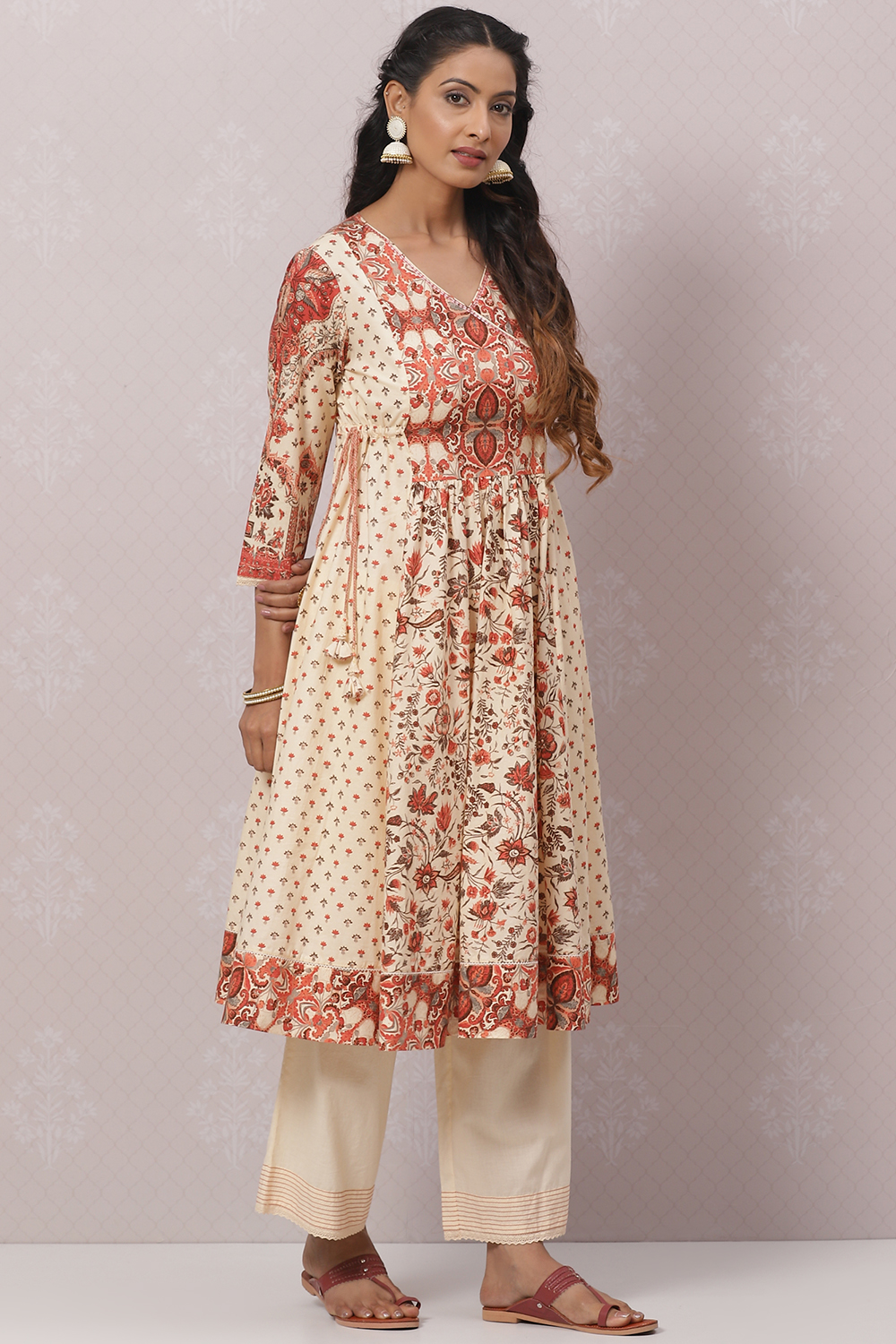 Cream Cotton Flared Kurta Set image number 5