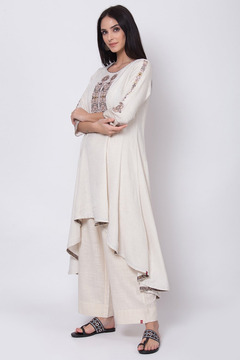 Off White A Line High Low Kurta image number 3