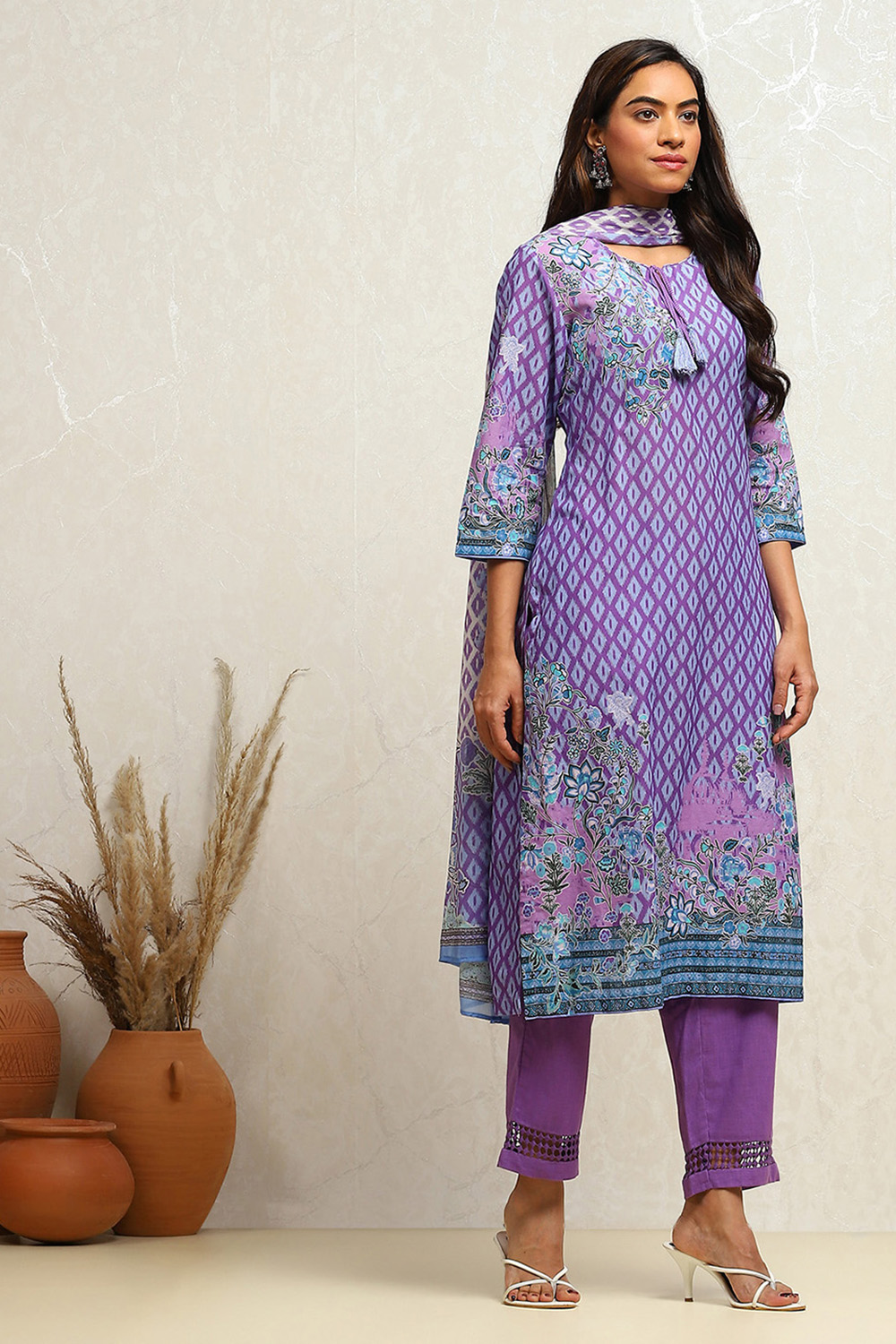 Purple Cotton Printed Straight Suit Set image number 5