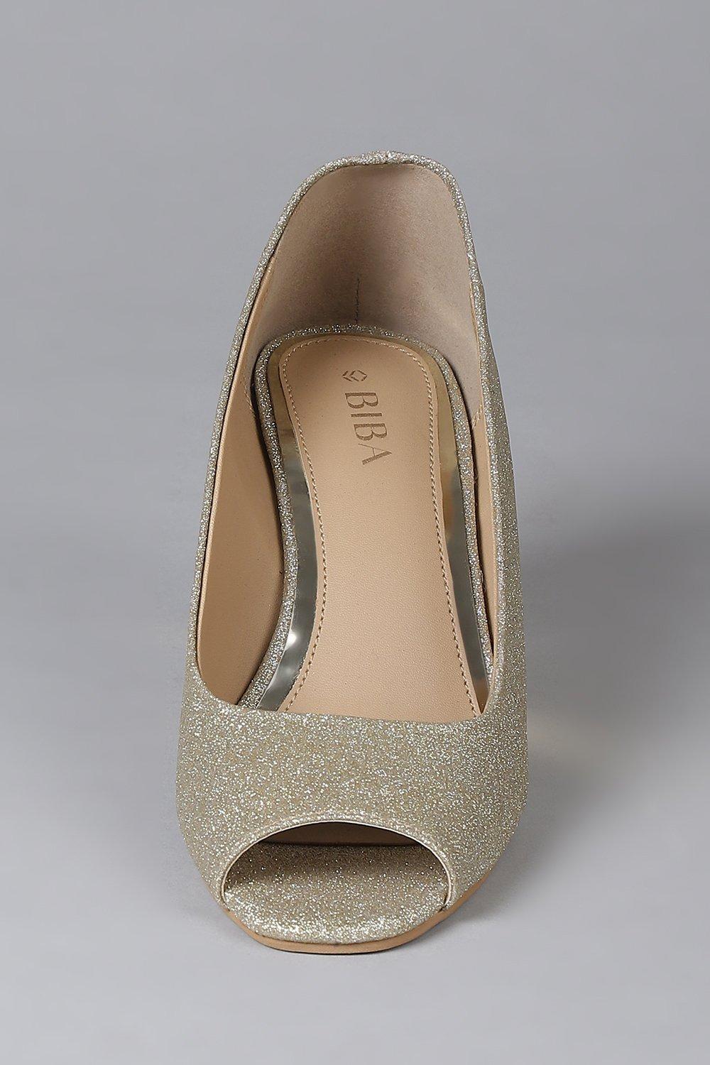 Gold closed toe 2025 sandals