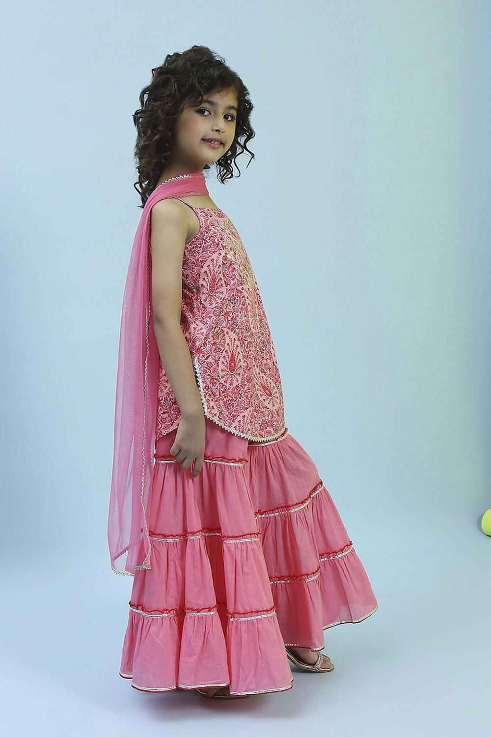 Pink Cotton Gathered Suit Set image number 5