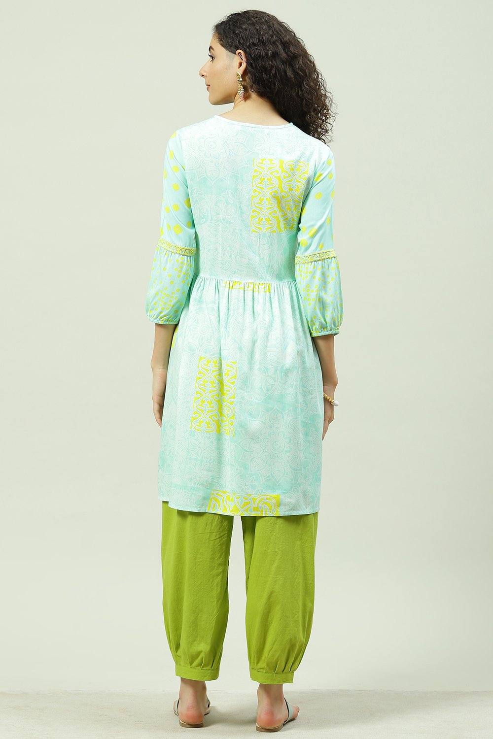 Turquoise Cotton Flared Printed Kurta image number 3