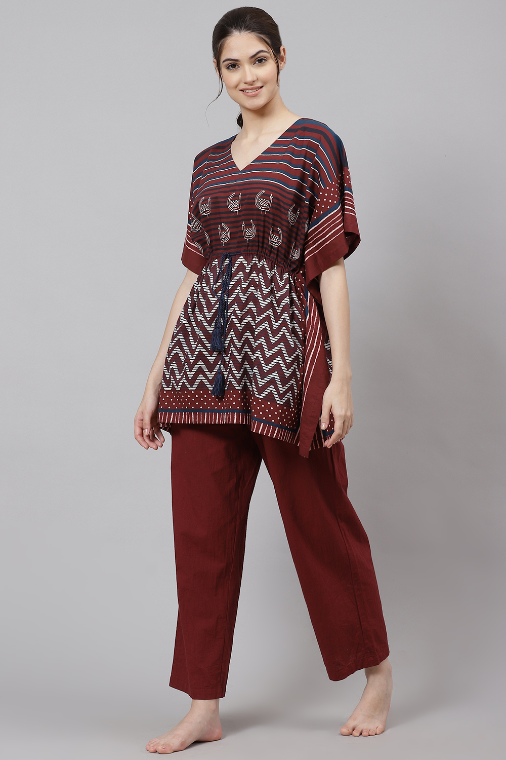 Navy Straight Cotton Two Piece Printed Sleepwear Set image number 3