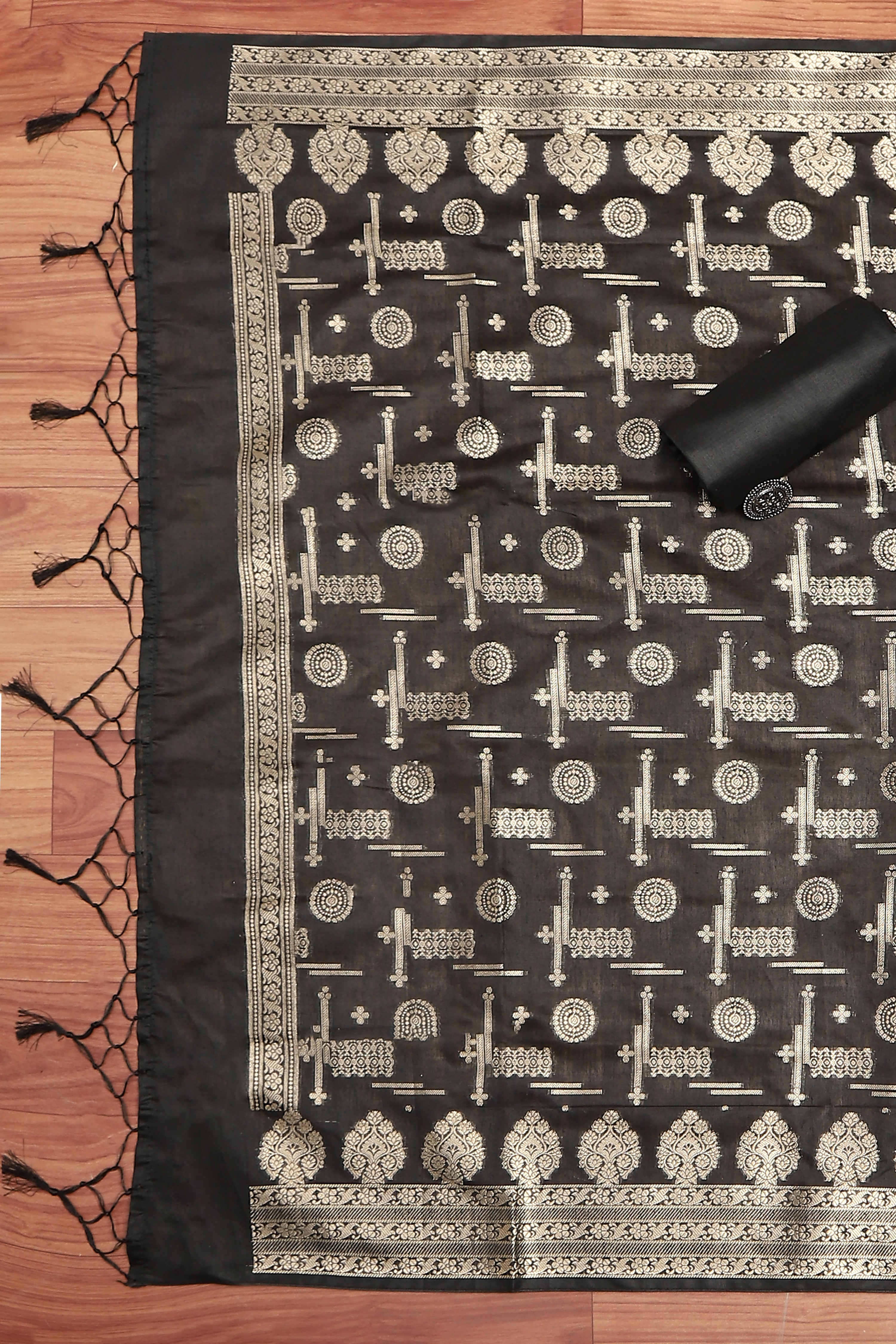 Sage Green Cotton Printed Embroidered Unstitched Suit Set image number 3