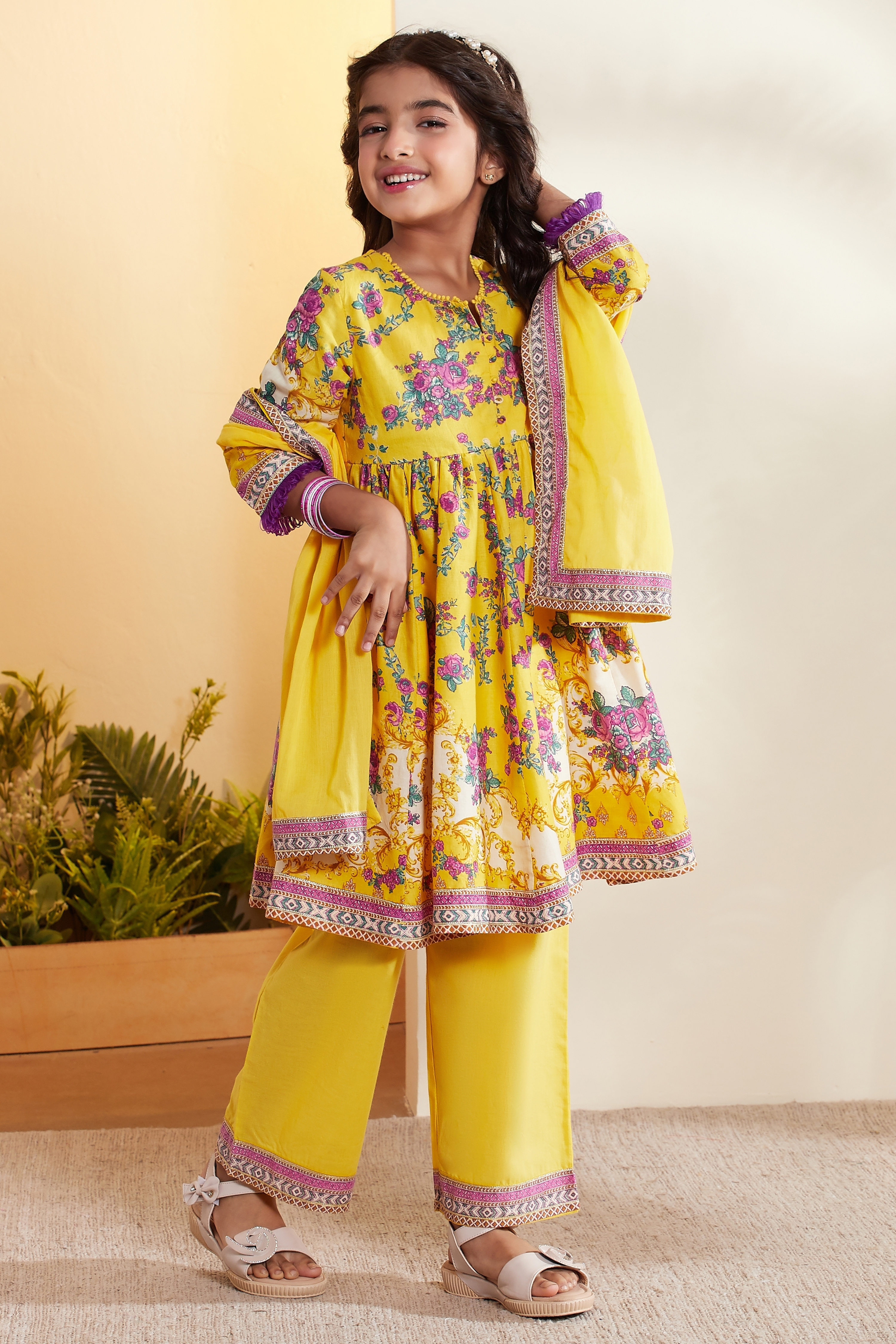 Yellow Cotton Floral Printed Anarkali Kurta Set image number 4