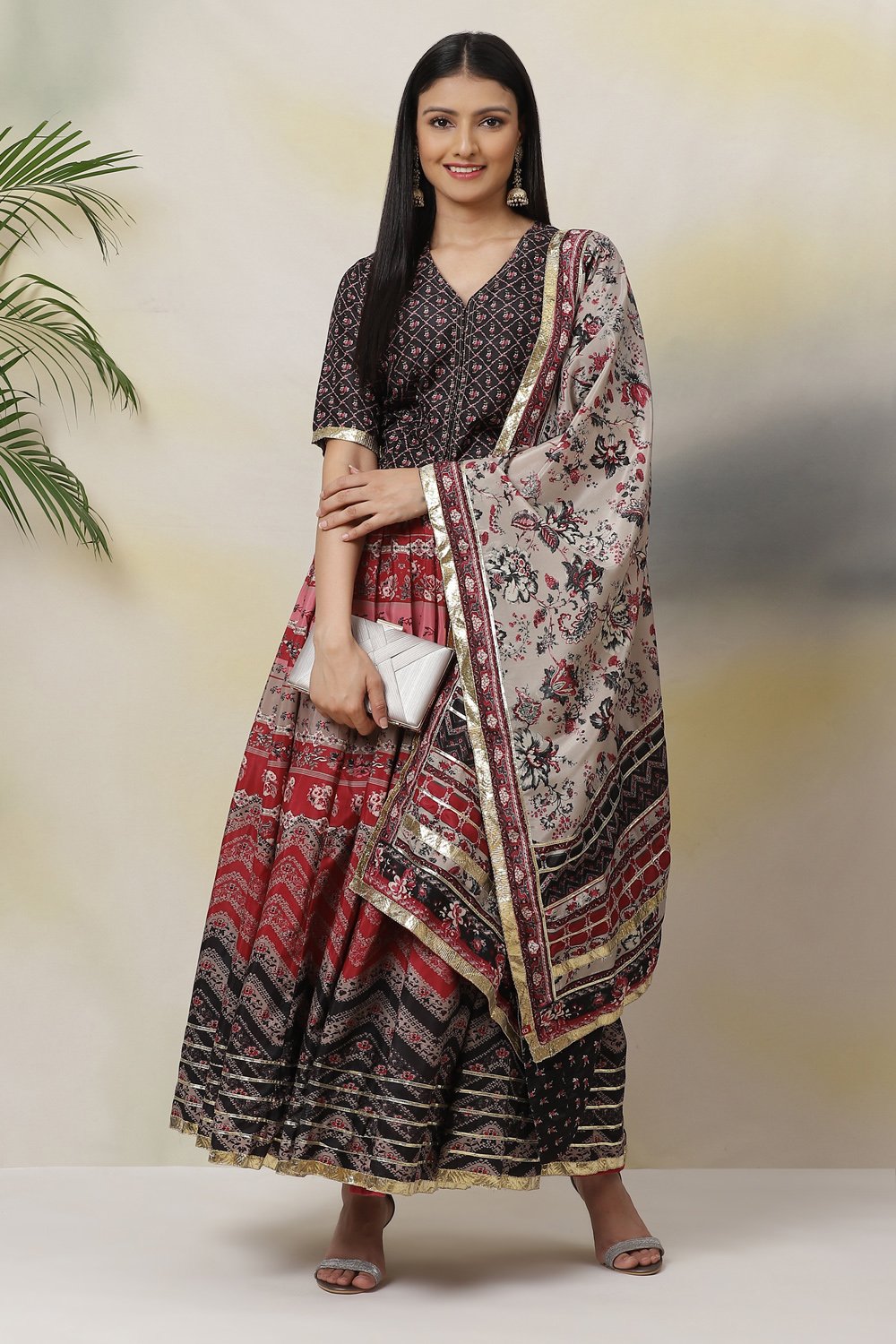 Cherry Straight Art Silk Cotton Printed Dupatta image number 2