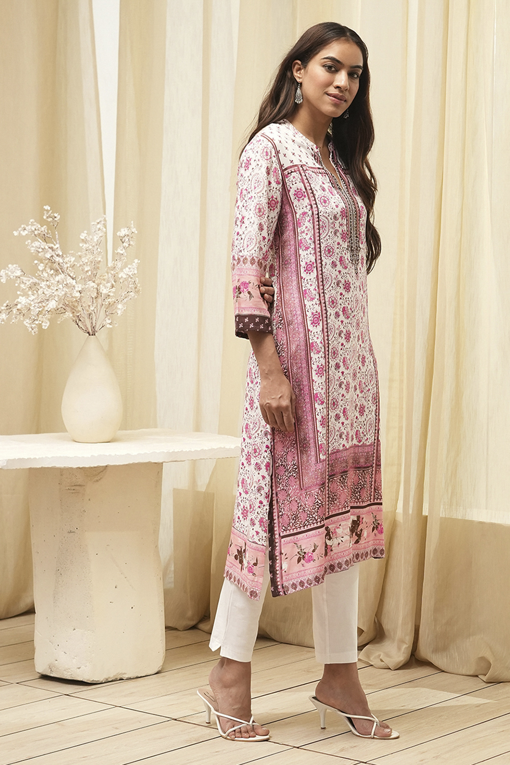 Peach Rayon A-Line Printed Kurta image number 4
