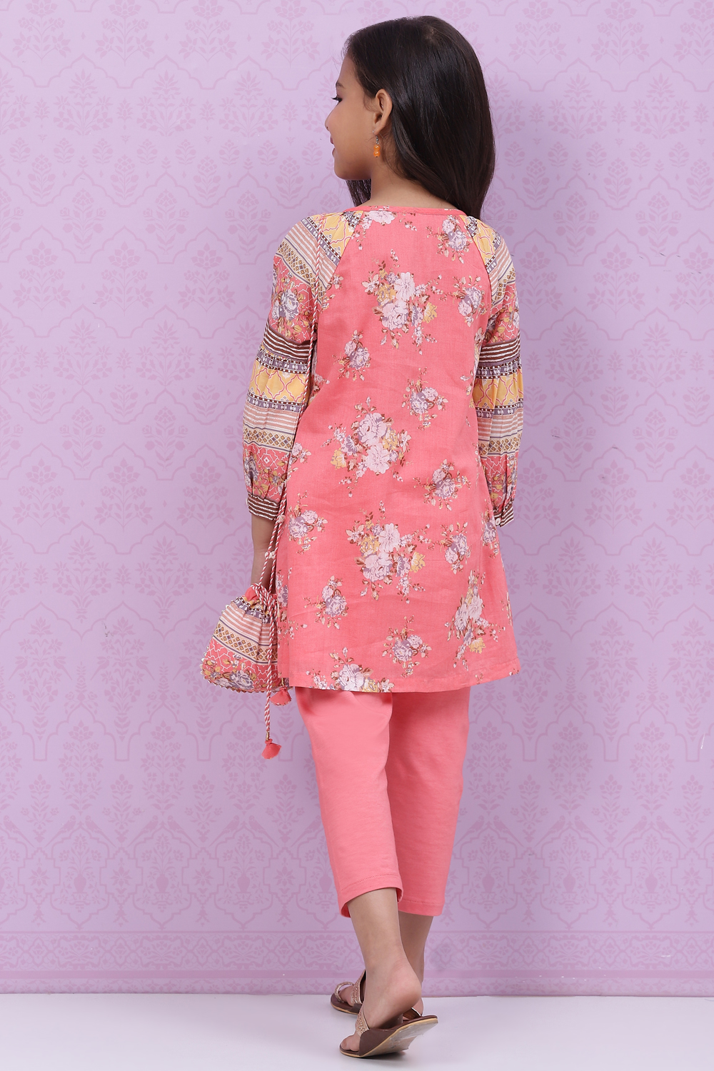 Peach Cotton Straight Printed Kurta Set image number 4