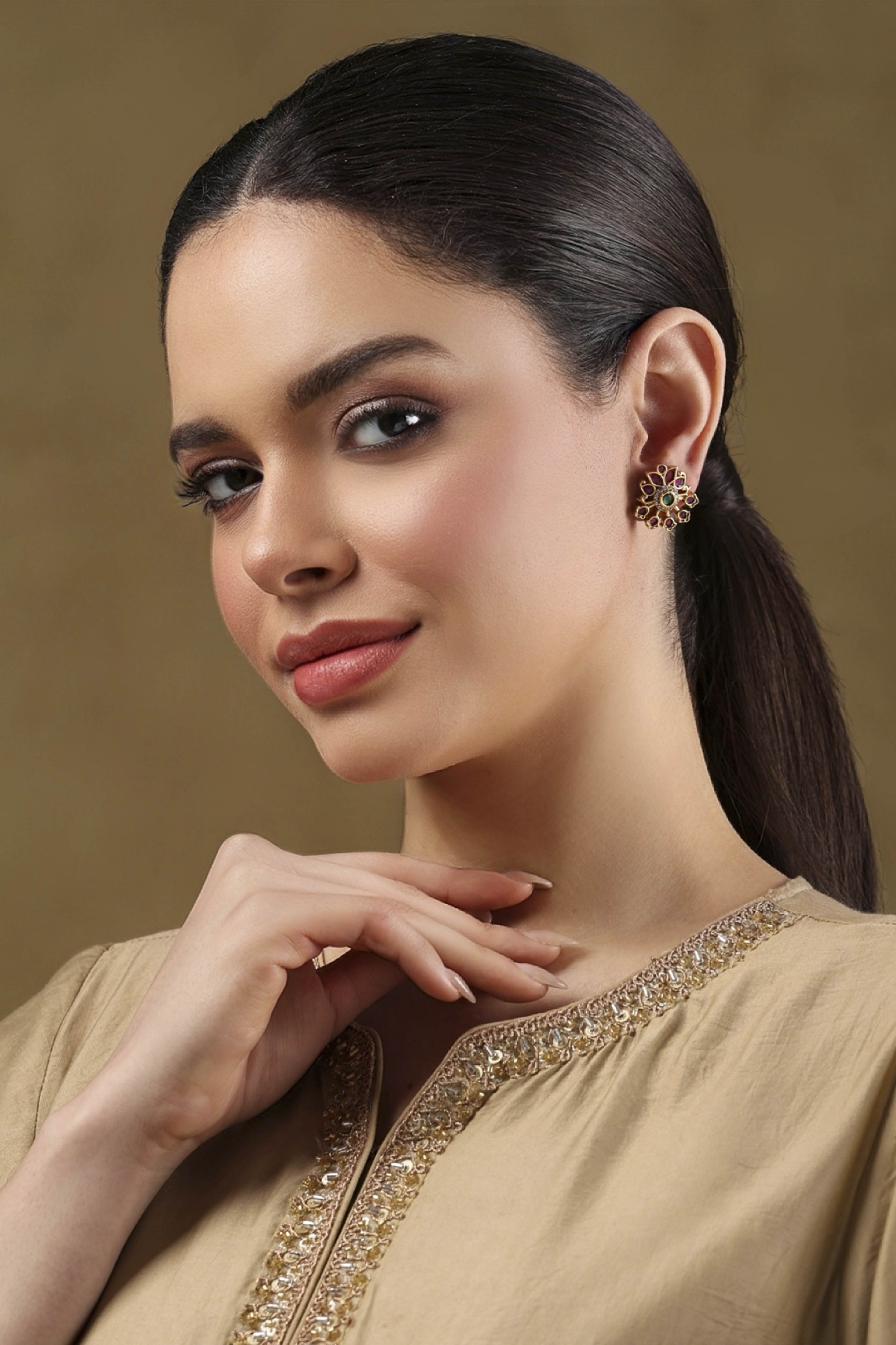 Multicolor Brass Studs image number 3