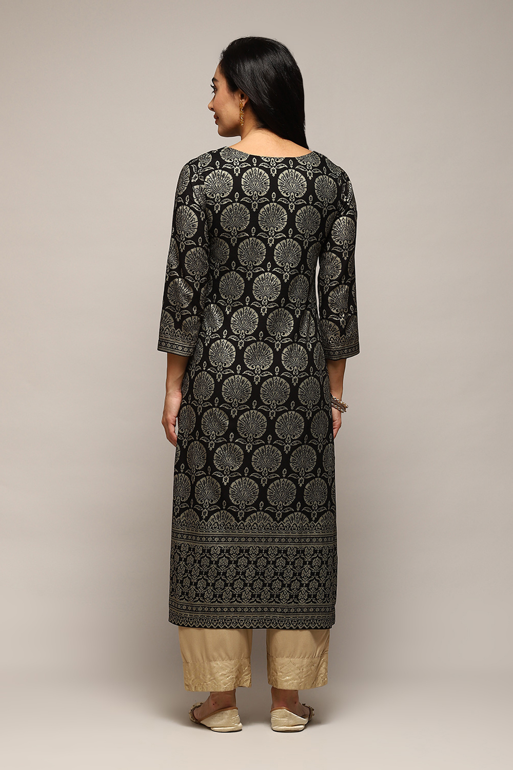 Black LIVA Straight Printed Kurta image number 4