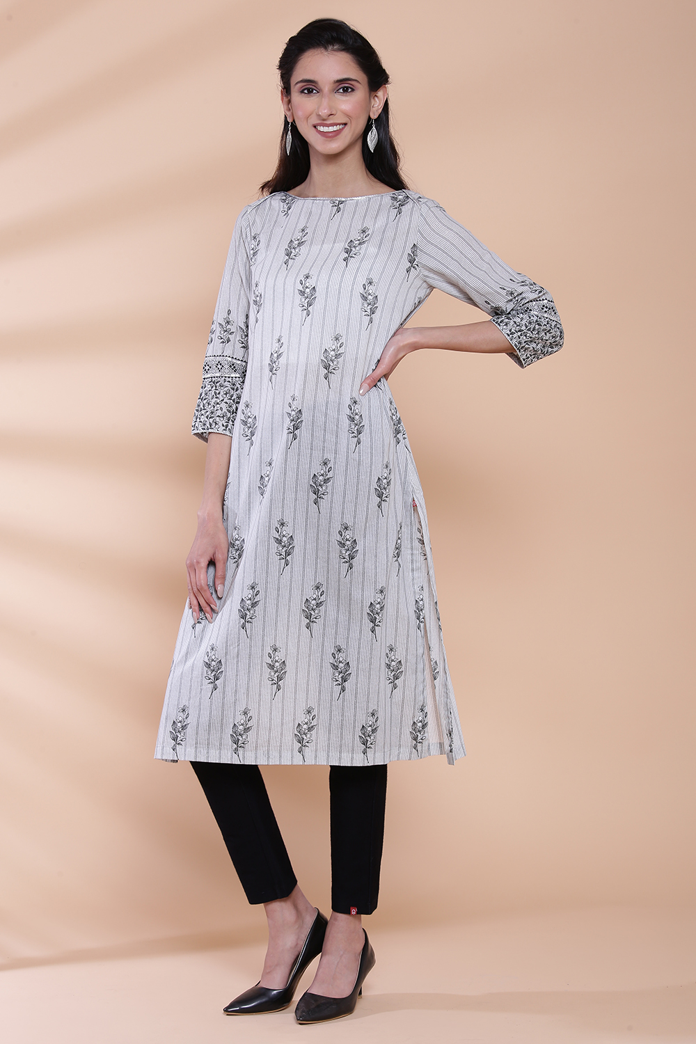 Grey Cotton Straight Kurta image number 0