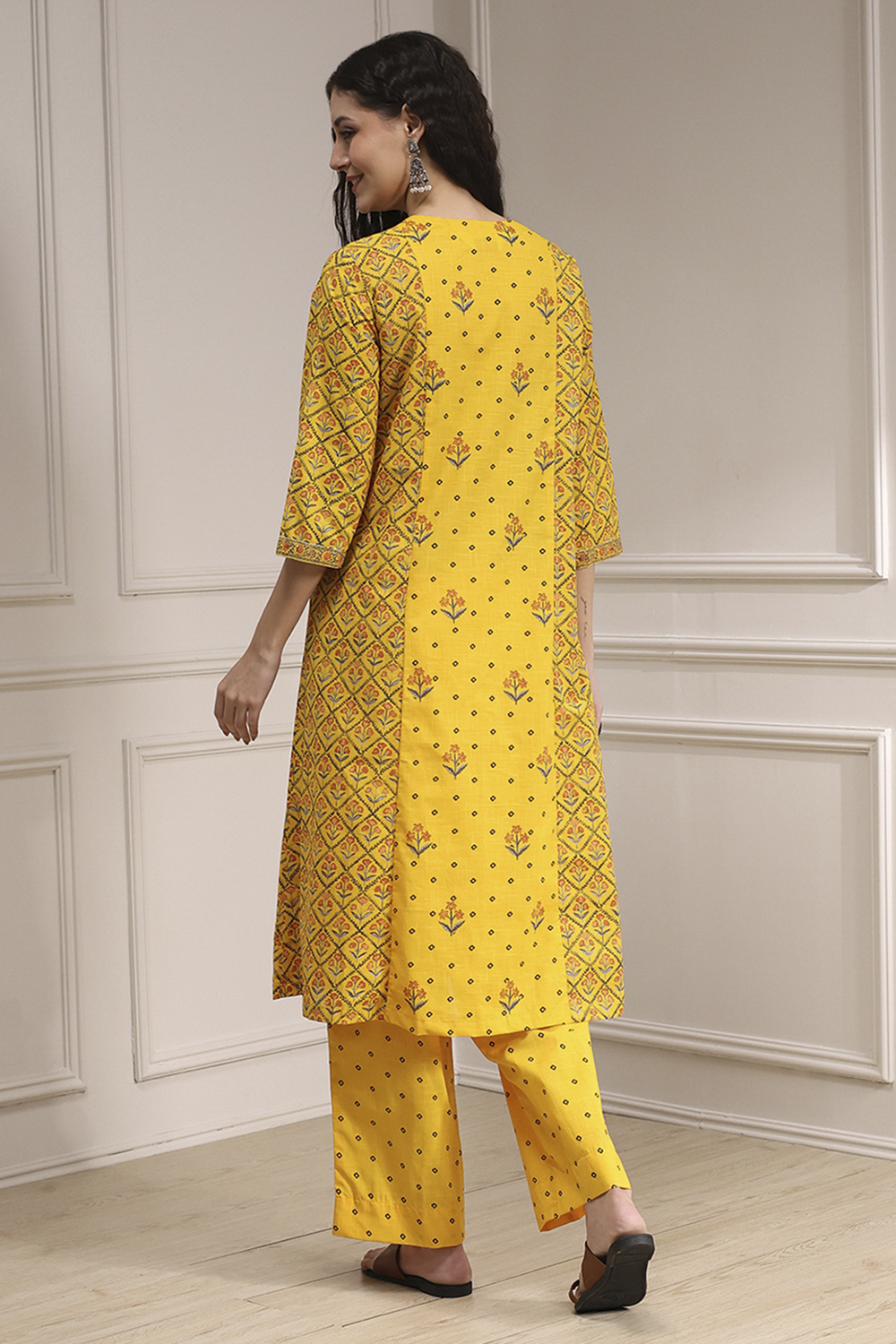Beige Cotton Printed A-Line Suit Set image number 5