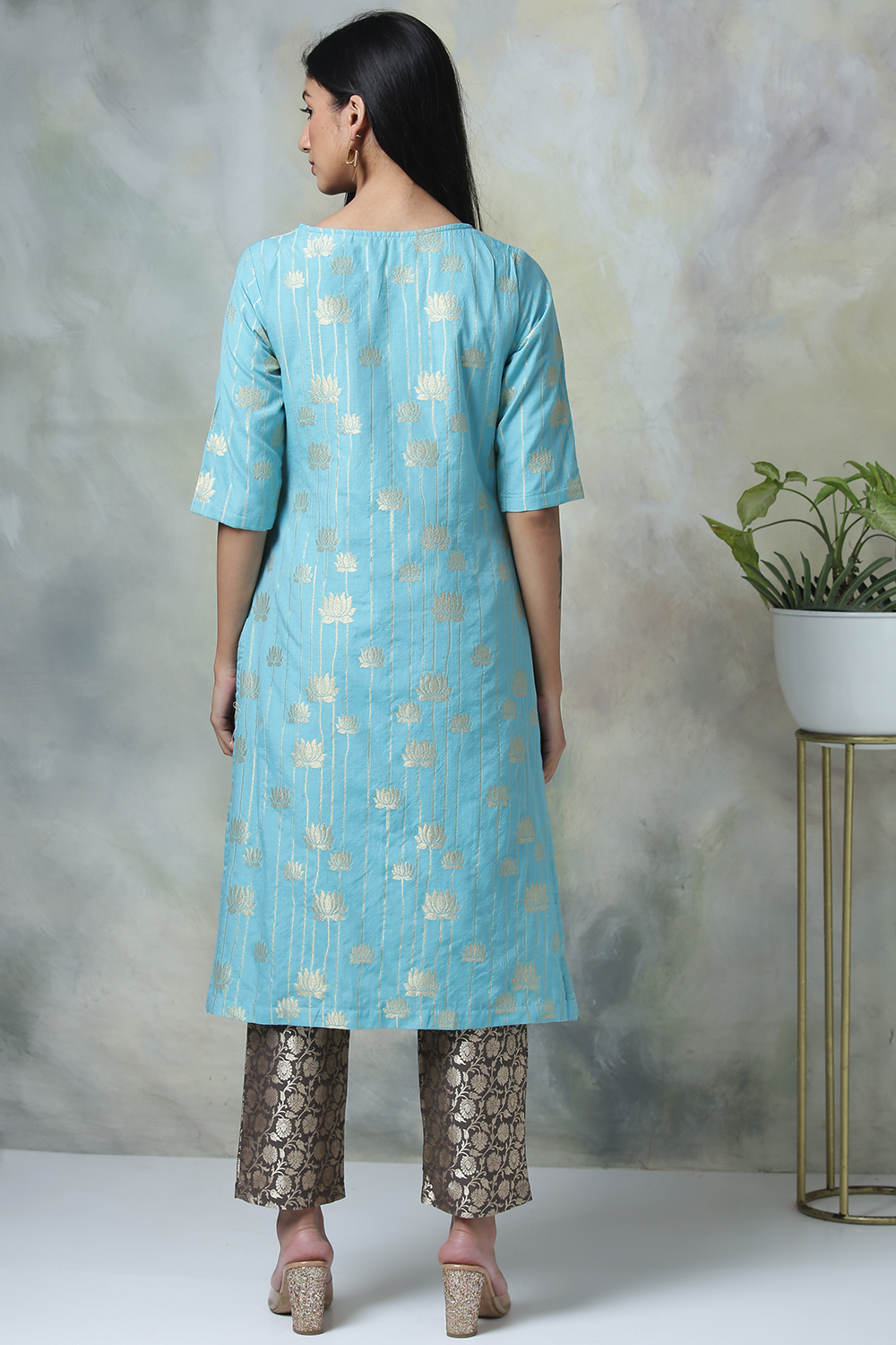 Turquoise Art Silk Cotton Yarndyed Kurta image number 5