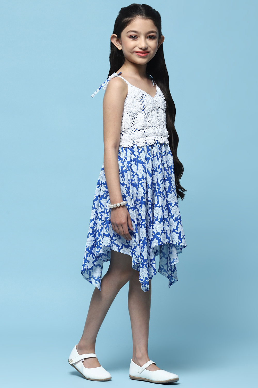 Blue White Cotton Gathered Dress image number 4