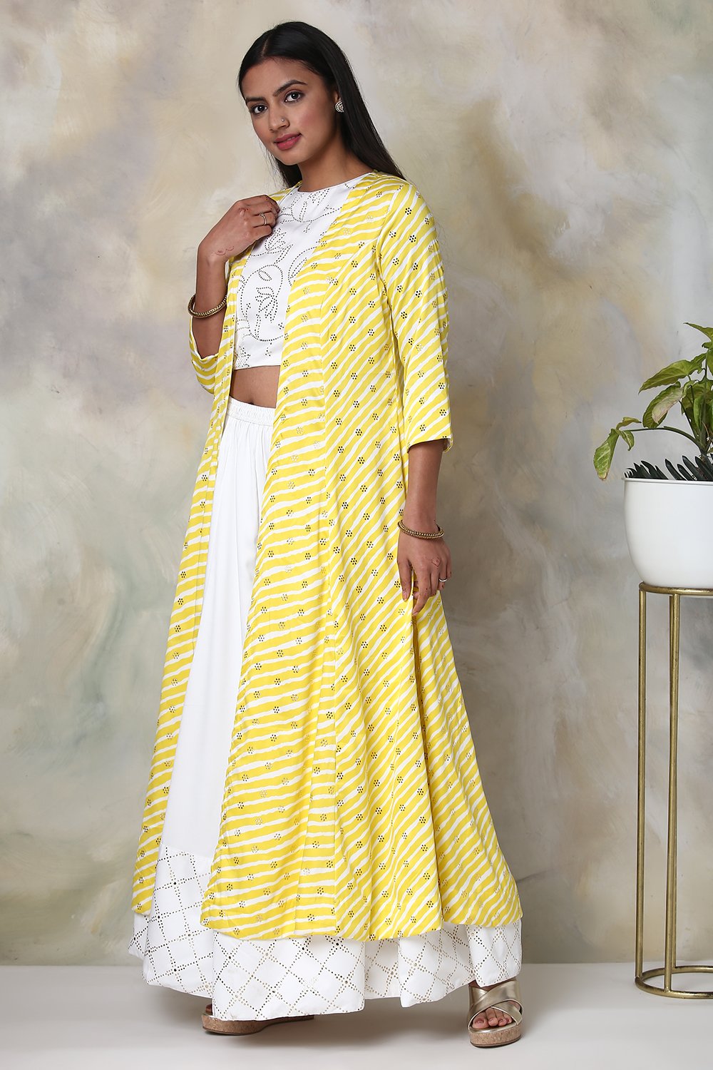 Yellow And Off White 3 Piece Fusion Wear Set image number 7