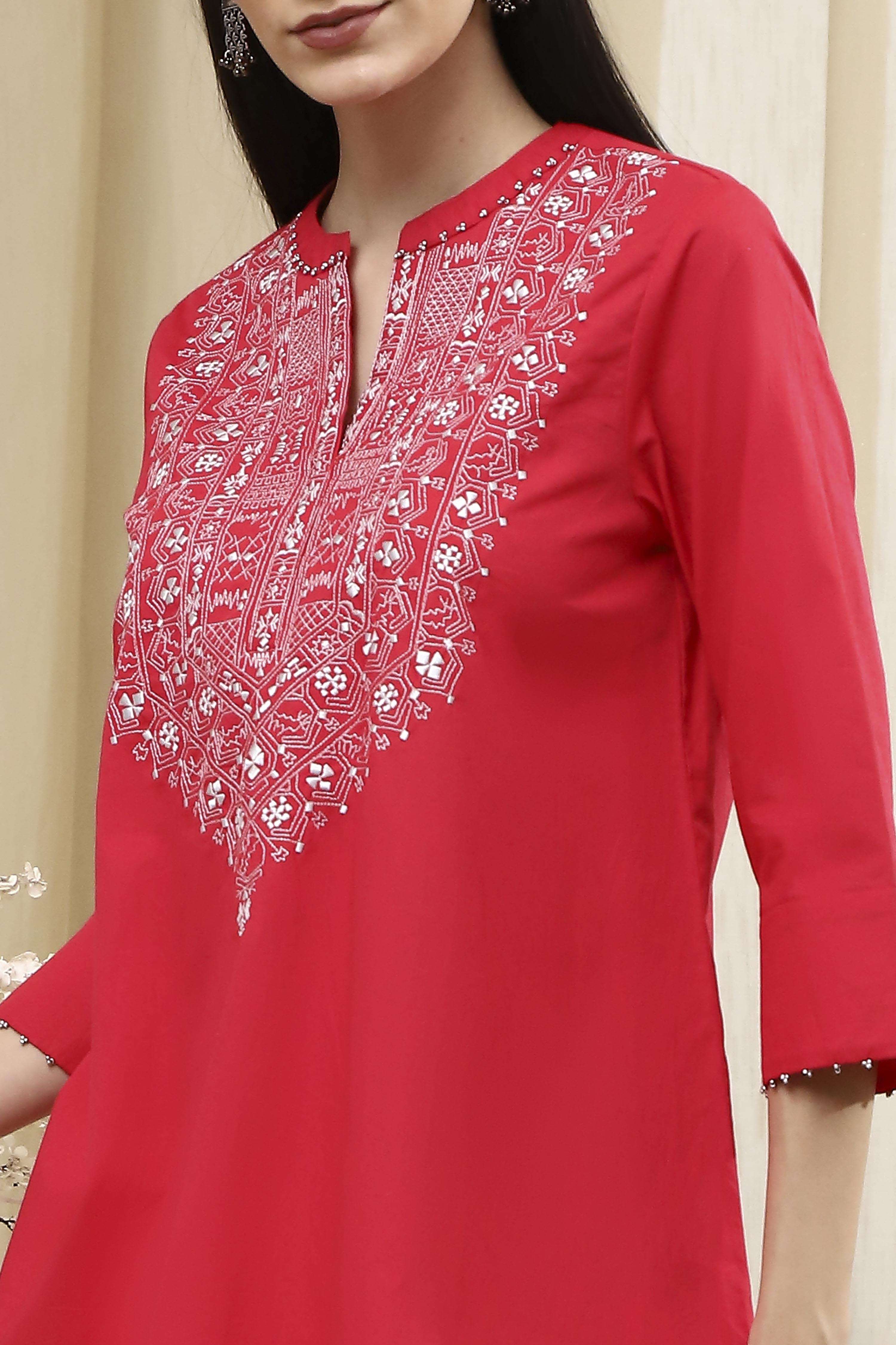 Raspberry Embroidered Straight Short Kurta image number 1