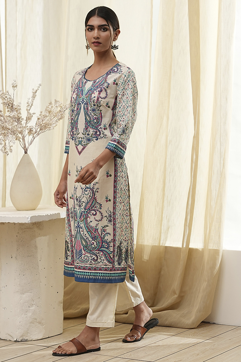 Blue Pure Cotton Printed Straight Kurta image number 2