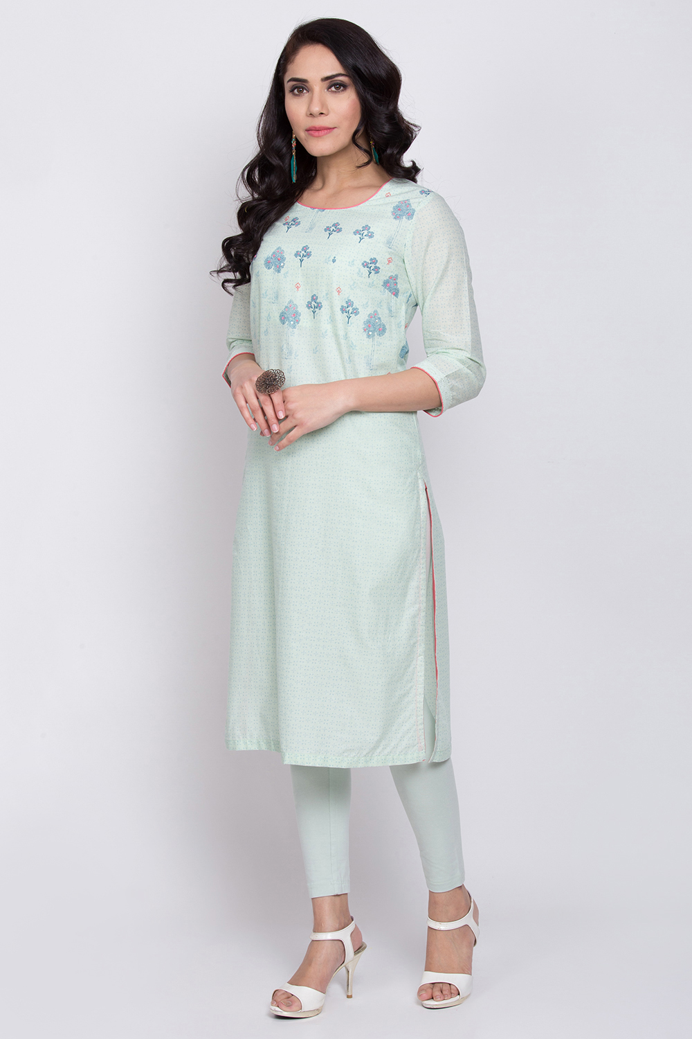 Mint Green Cotton Straight Printed Kurta image number 2