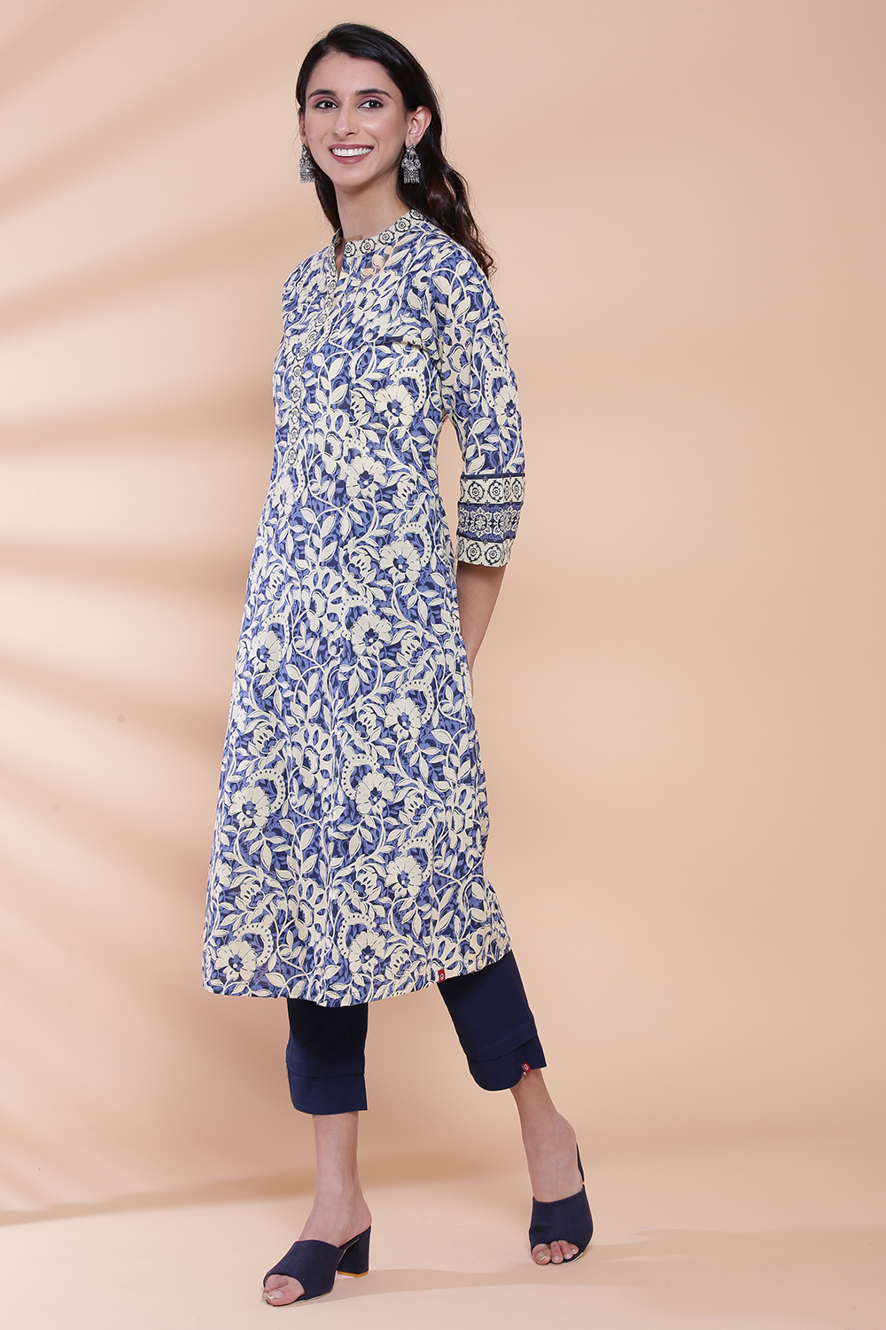 Indigo Cotton A-Line Printed Kurta image number 2