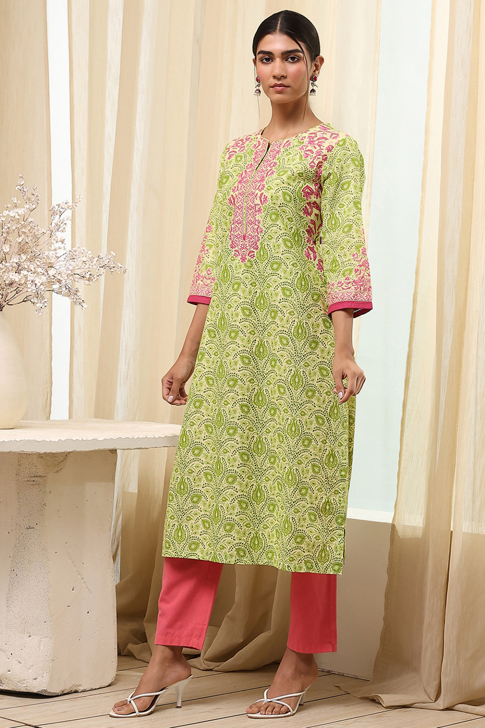 Nude Straight Kurta image number 2