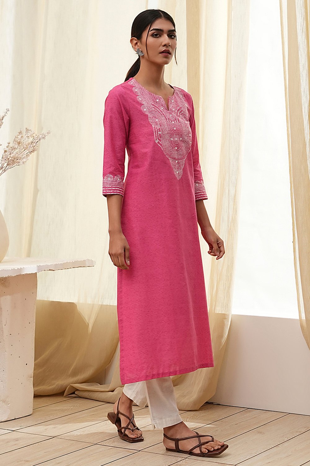 Pink Pure Cotton Printed Straight Kurta image number 4